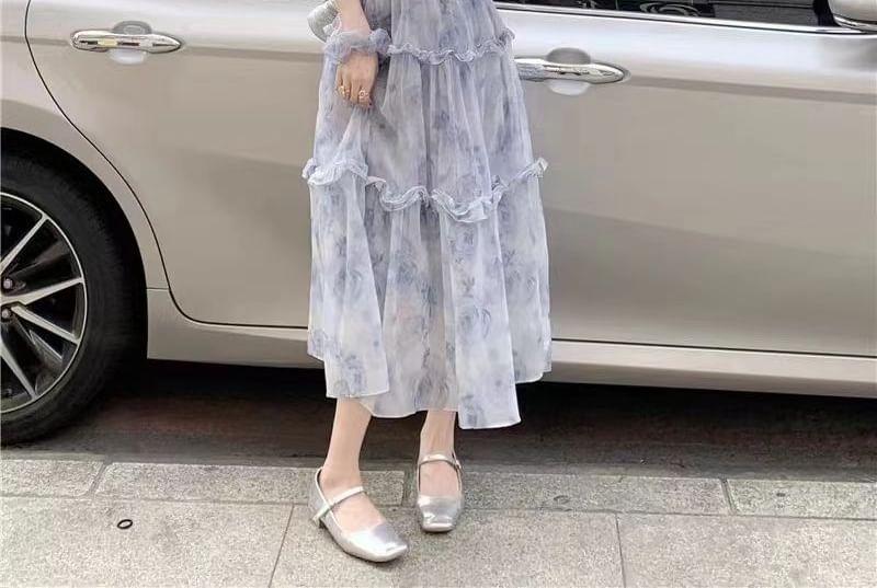 Short-Sleeve Square Neck Floral Print Tiered Shirred Maxi A-Line Dress Product Image