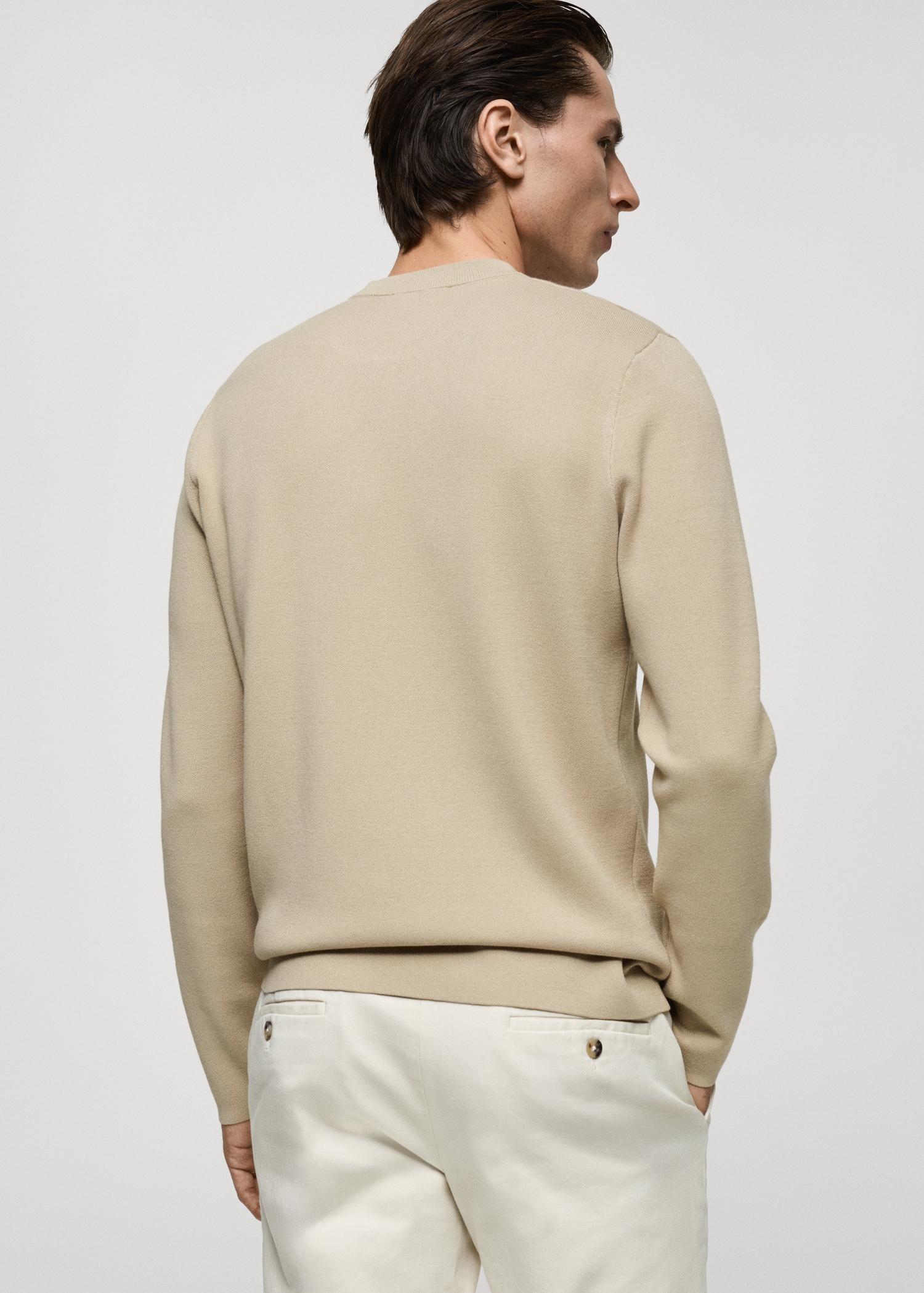 Medium-knit regular-fit sweater - Men | MANGO USA Product Image