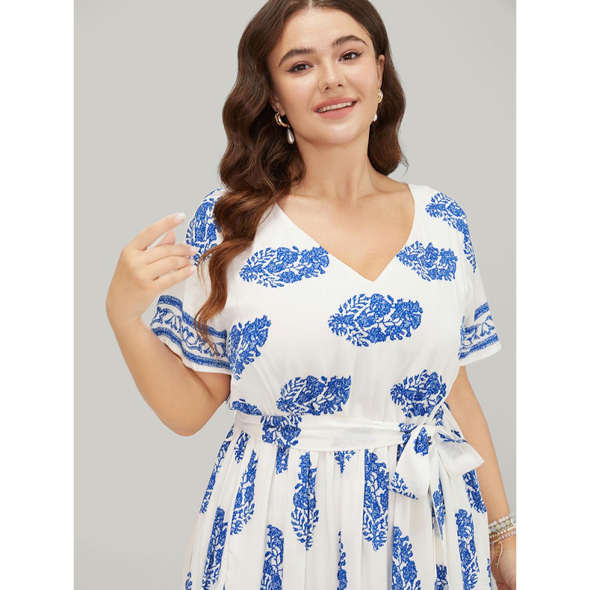Plus Size Floral Print Pocket Belted Ruffle Hem Knee Dress Blue Women Vacation Printed V-neck Short sleeve Curvy Knee Dress BloomChic 22-24/3X Product Image