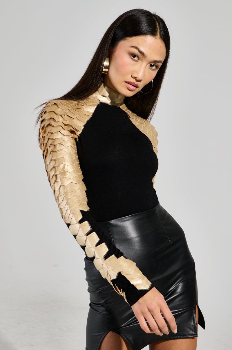 NASTASIA 2 SCALE TOP IN GOLD Product Image