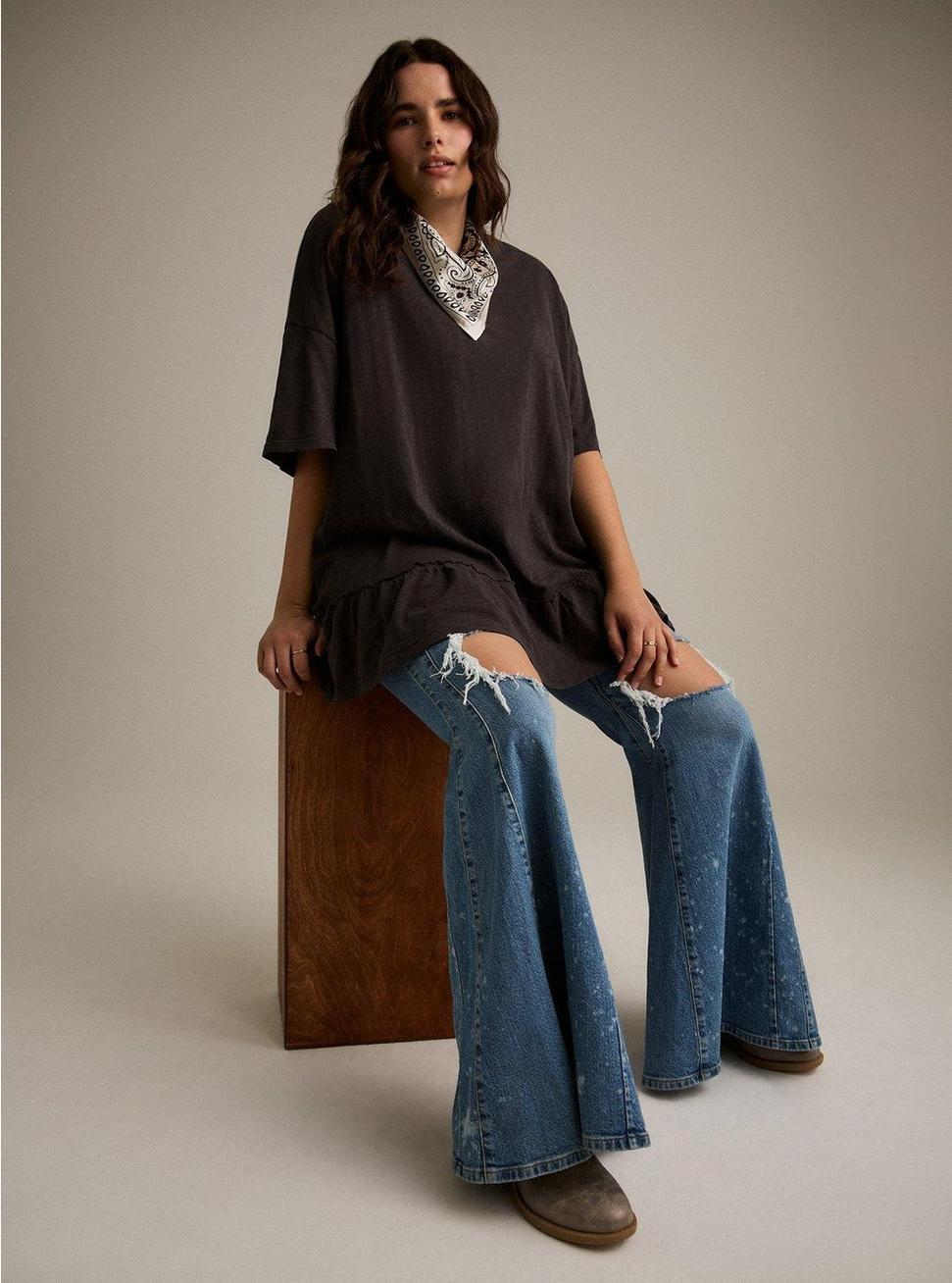 Festi Oversized Tiered Heritage Slub Tee Product Image