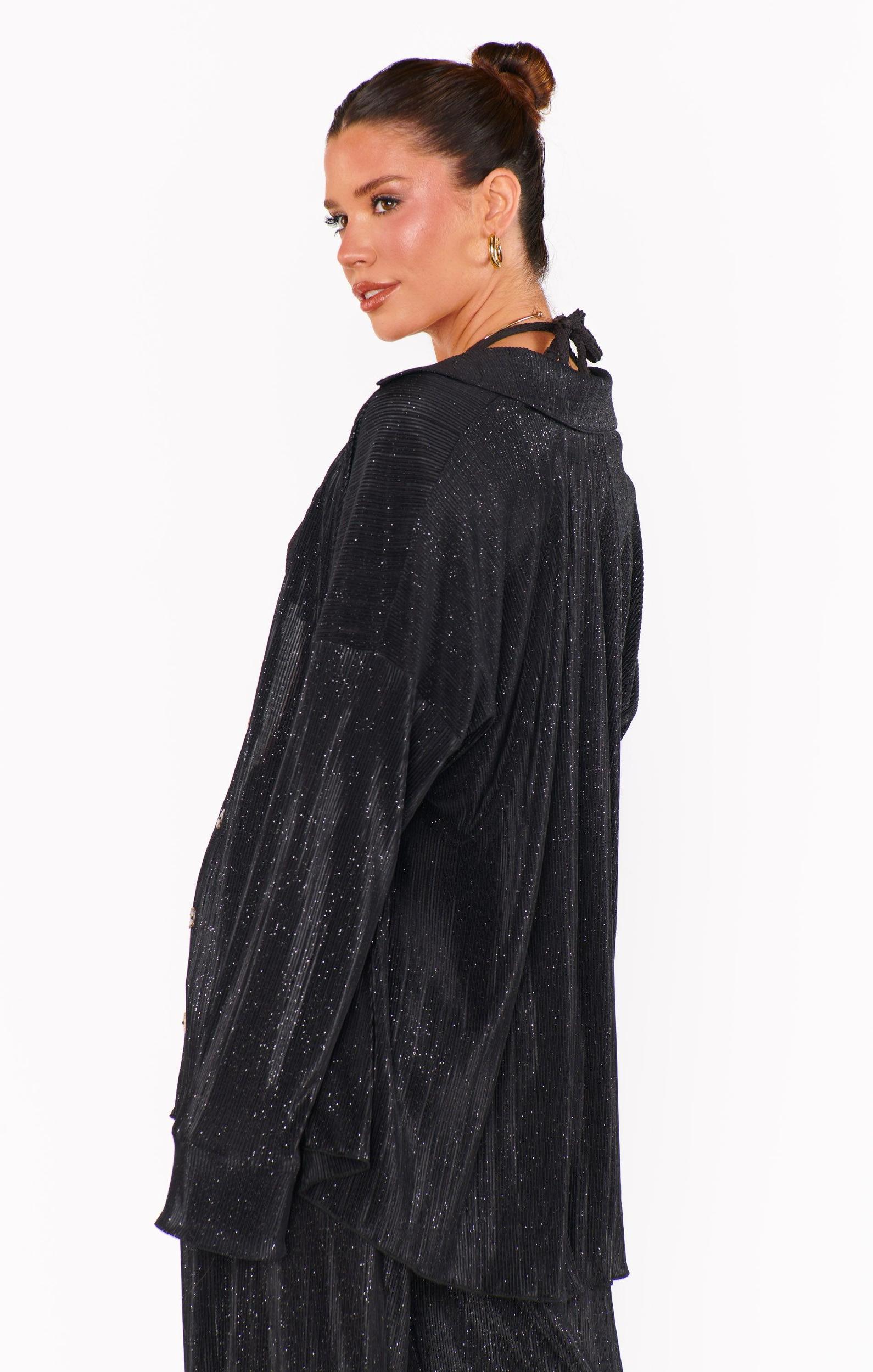 Everywhere Top ~ Black Pleat Product Image