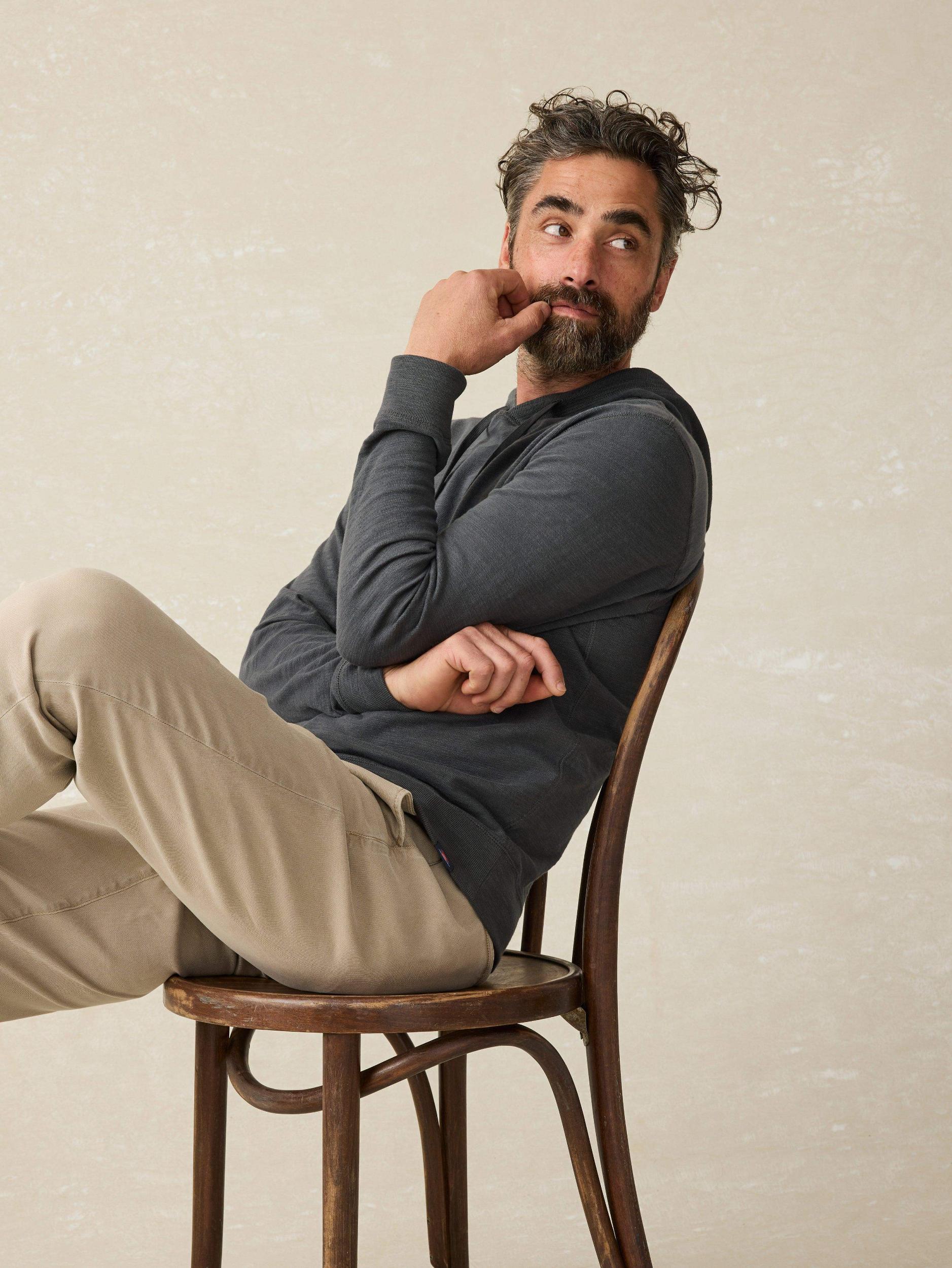 Sunwashed Midweight Organic Hoodie - Graphite Male Product Image