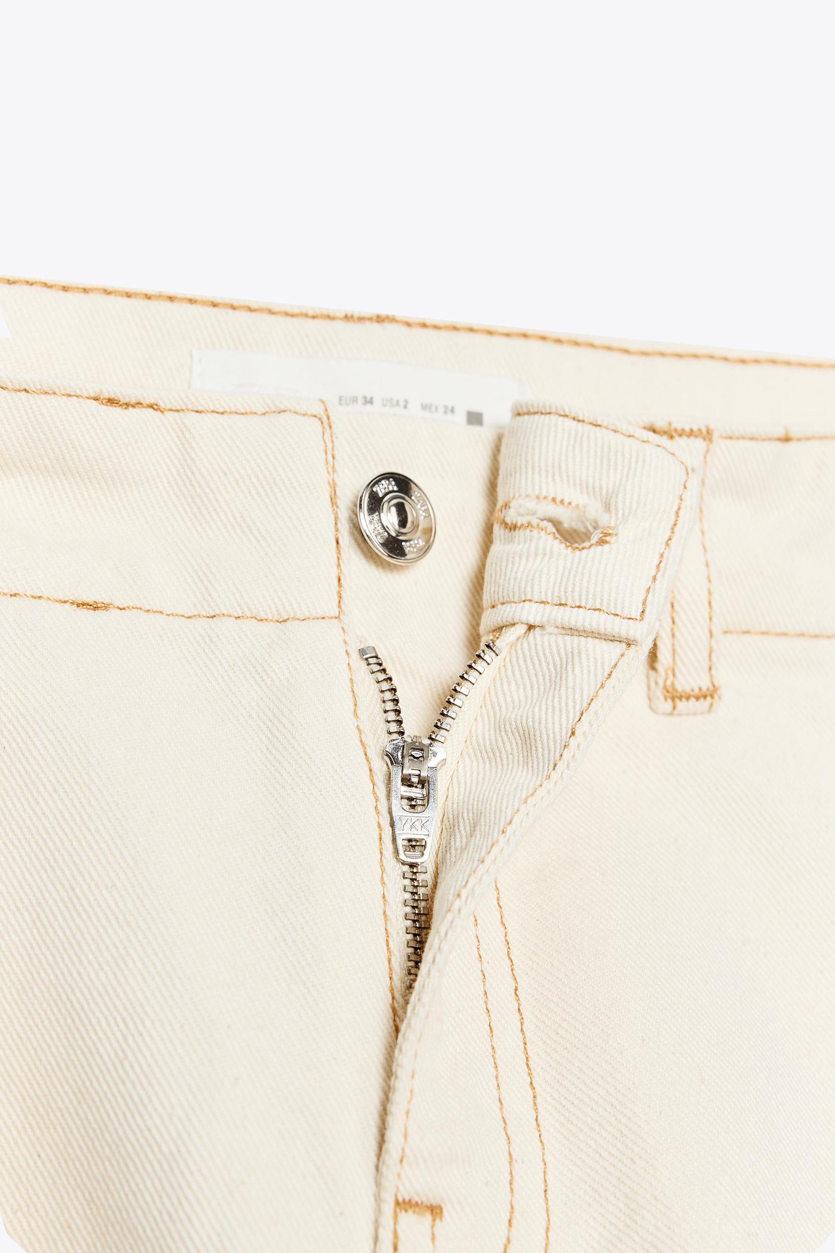 Z1975 HIGH-WAISTED BOOTCUT BELTED JEANS Product Image