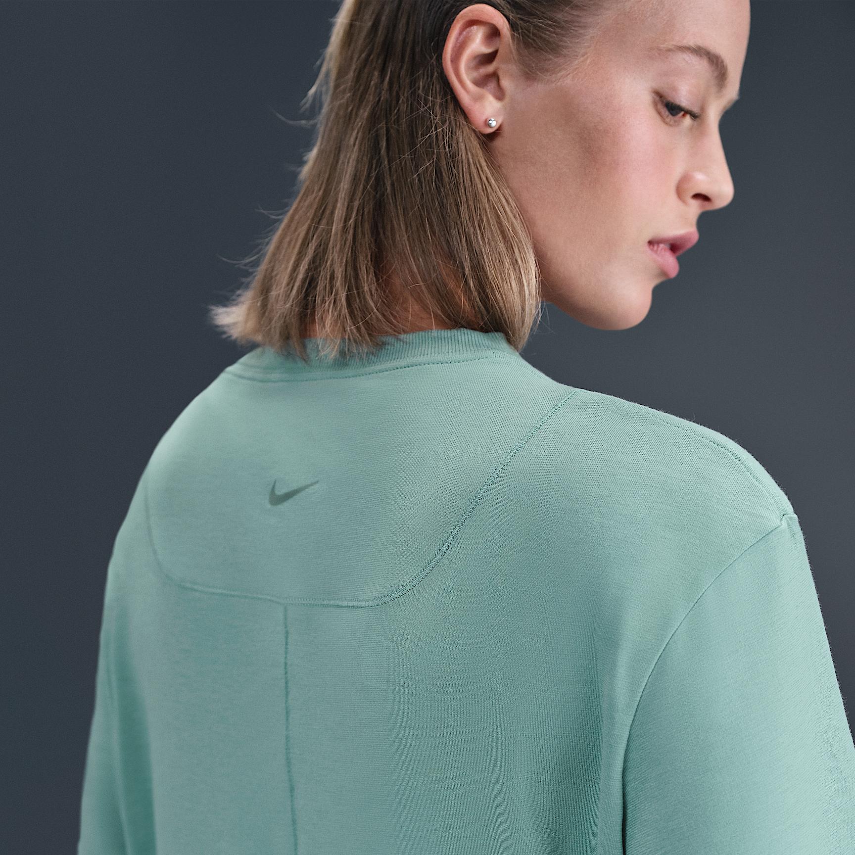 Nike Womens One Relaxed Dri-FIT Short-Sleeve Top | FN2814-017 Product Image