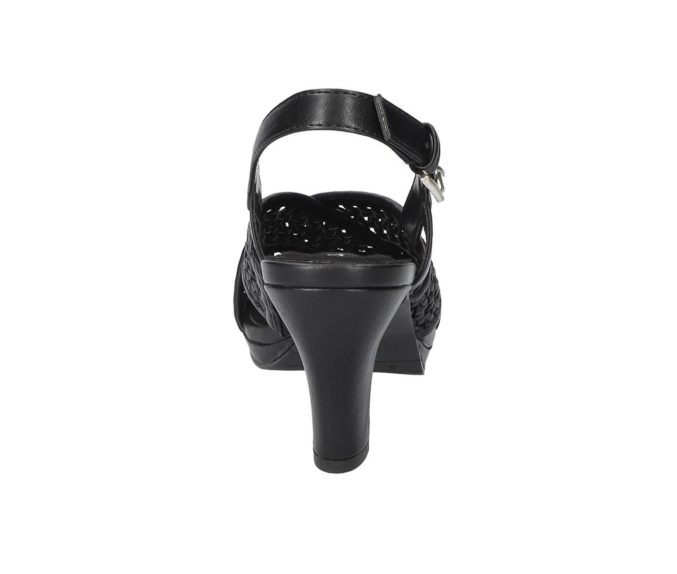 Women's Easy Street Sol Pumps Product Image