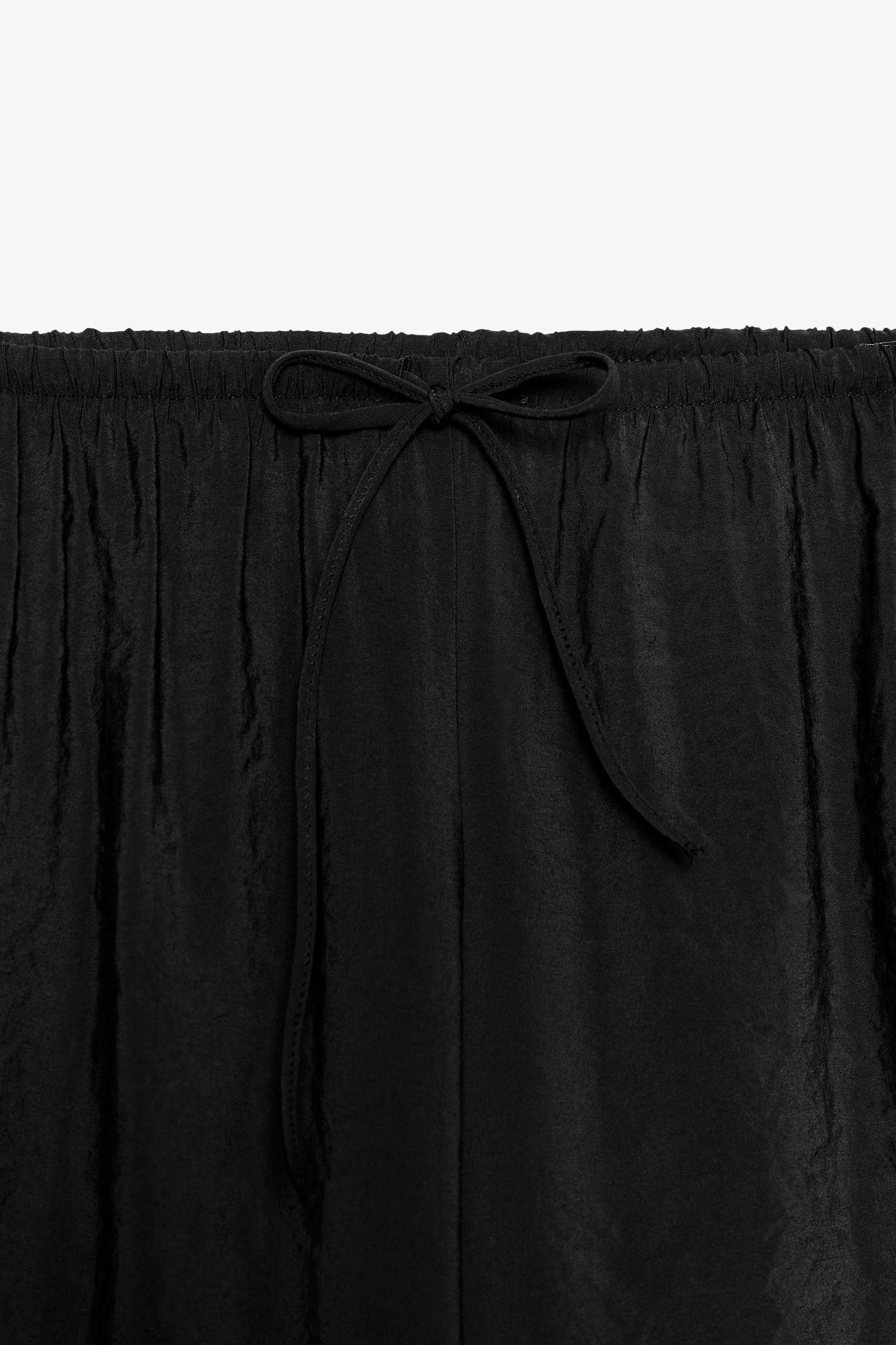 FLOWY PANTS Product Image