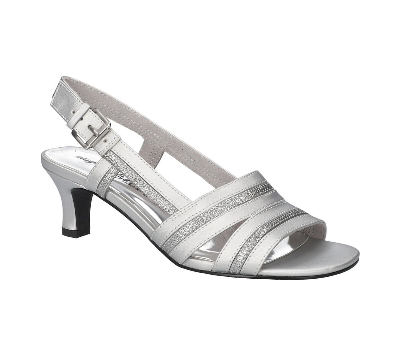 Women's Easy Street Meghan Pumps Product Image