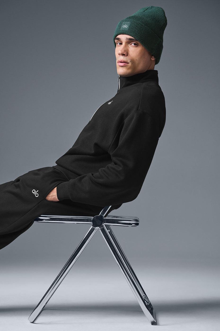 Accolade 1/4 Zip Pullover - Black Product Image