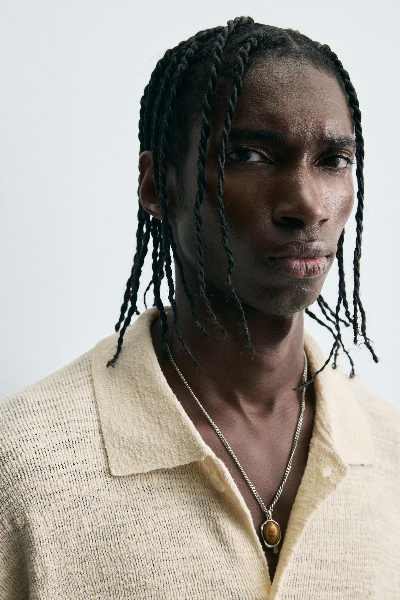 IRREGULAR KNIT SHIRT Product Image