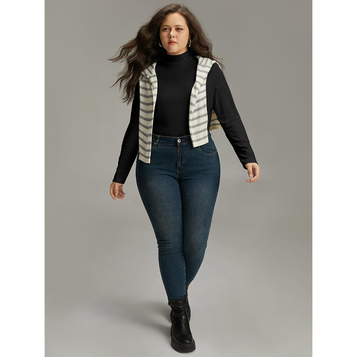 Plus Size Cotton Solid Mock Neck T-shirt Black Women Casual Plain Plain Mock Neck Dailywear T-shirts BloomChic 26/4X Product Image