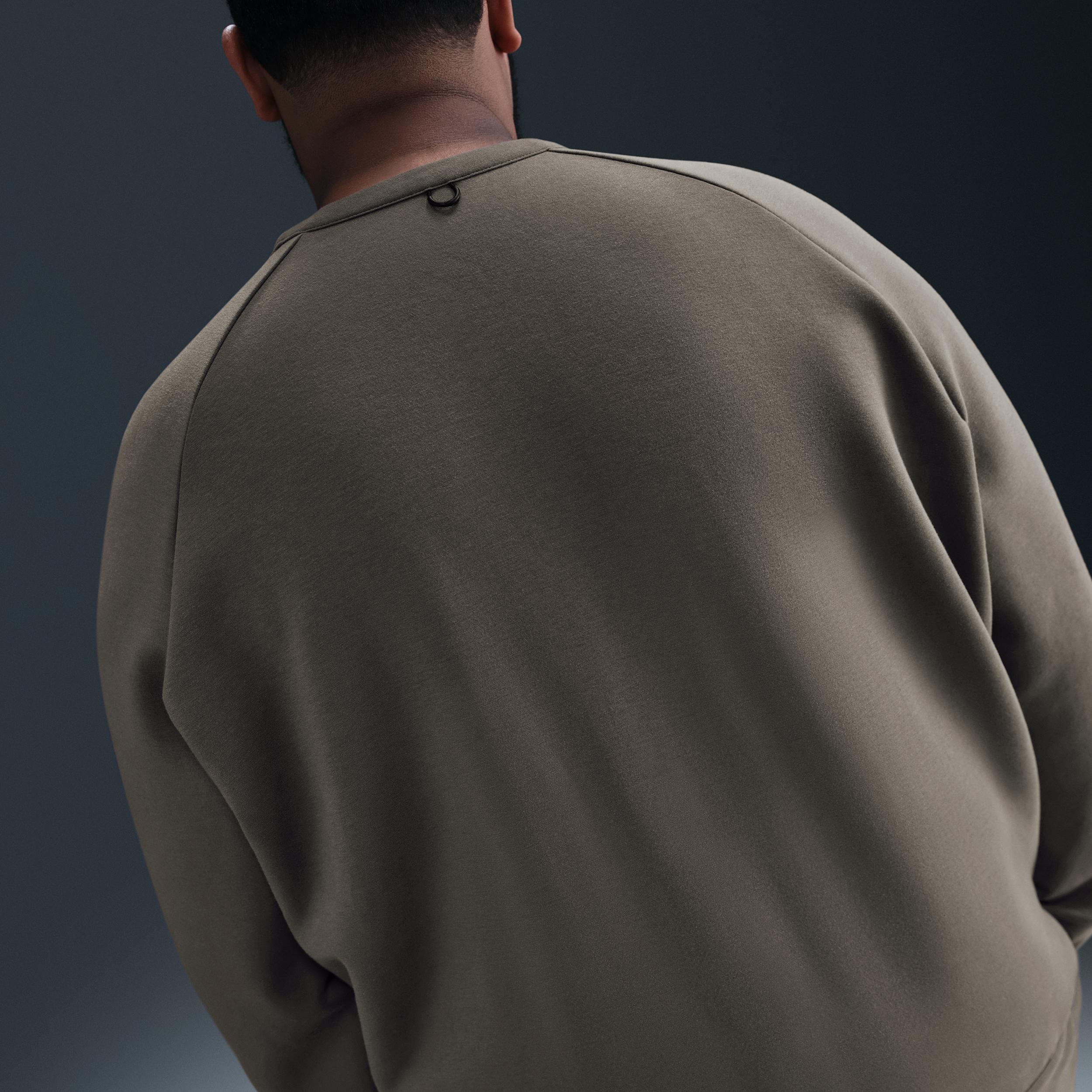 Nike Men's 24.7 ImpossiblySoft Dri-FIT Crew Product Image