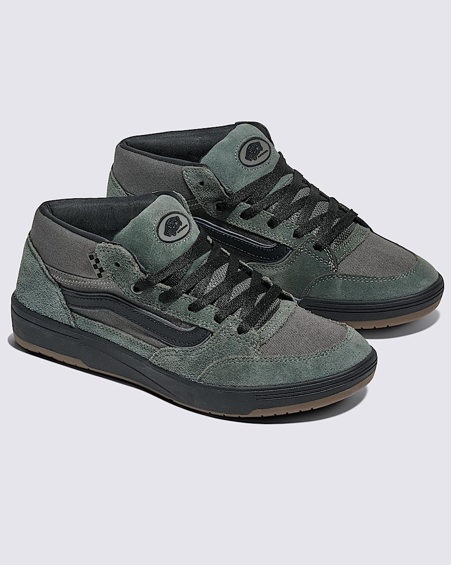 Skate Zahba Mid Shoe in Charcoal Grey / Black| Vans US Product Image