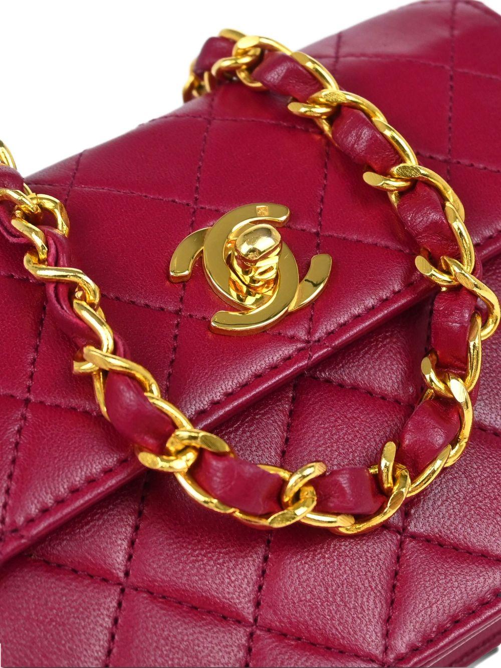 quilted shoulder bag Product Image