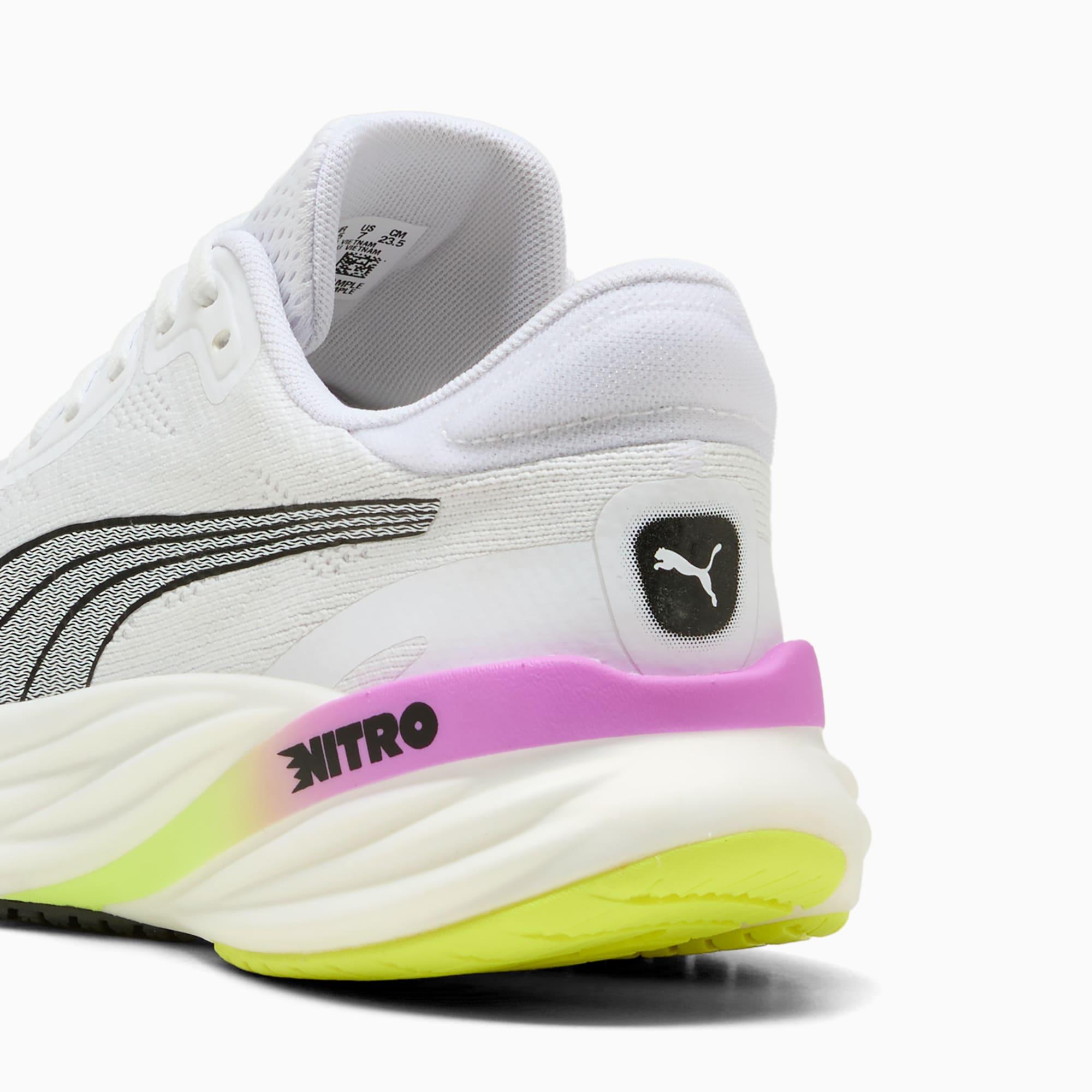 Magnify NITRO™ 2 Women's Running Shoes Product Image