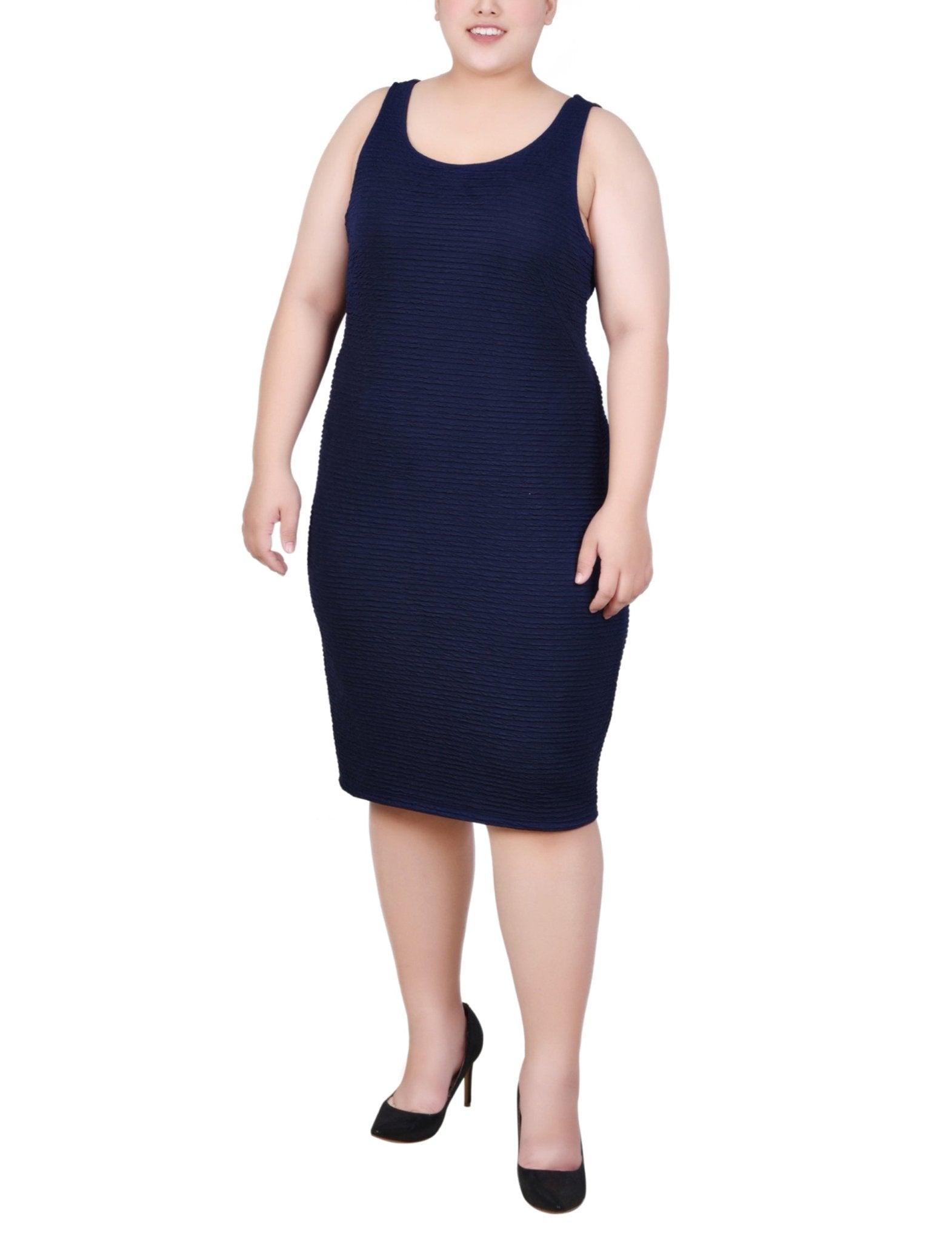 Harbor Navy Textured 3/4 Sleeve 2 Piece Dress Set - Plus Product Image