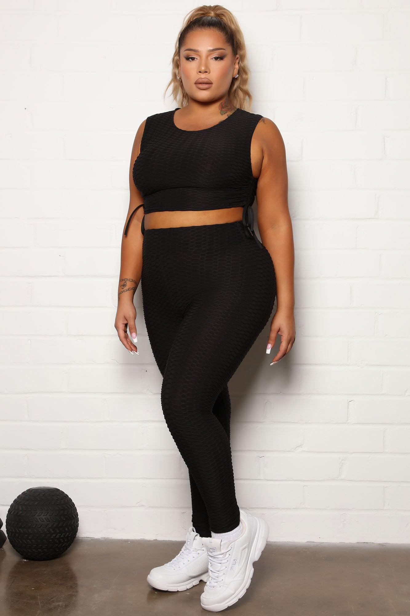 The Best Assets Textured Scrunch Butt Active Leggings - Black Product Image