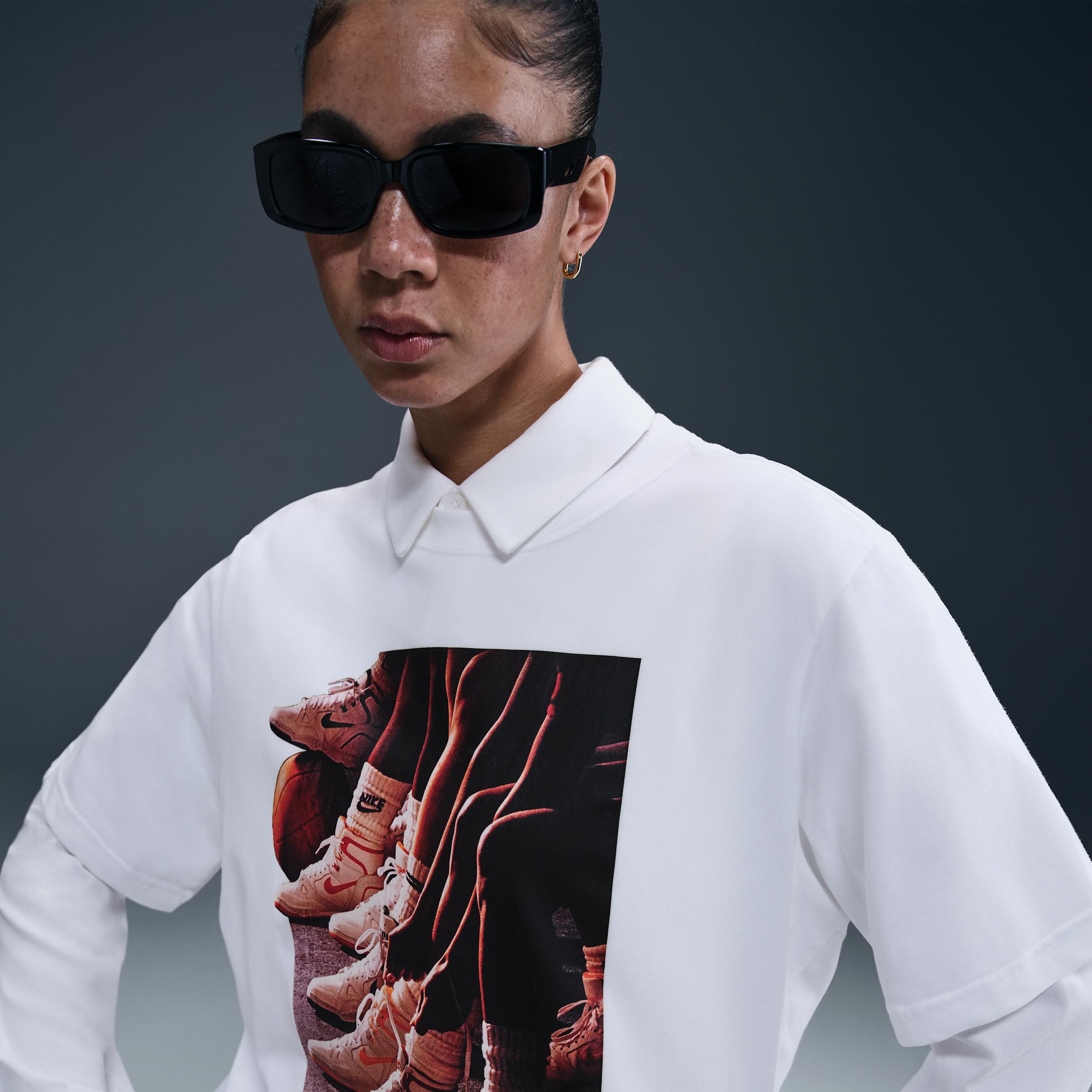 Nike Womens Dri-FIT Graphic Basketball T-Shirt | IF4945-100 Product Image