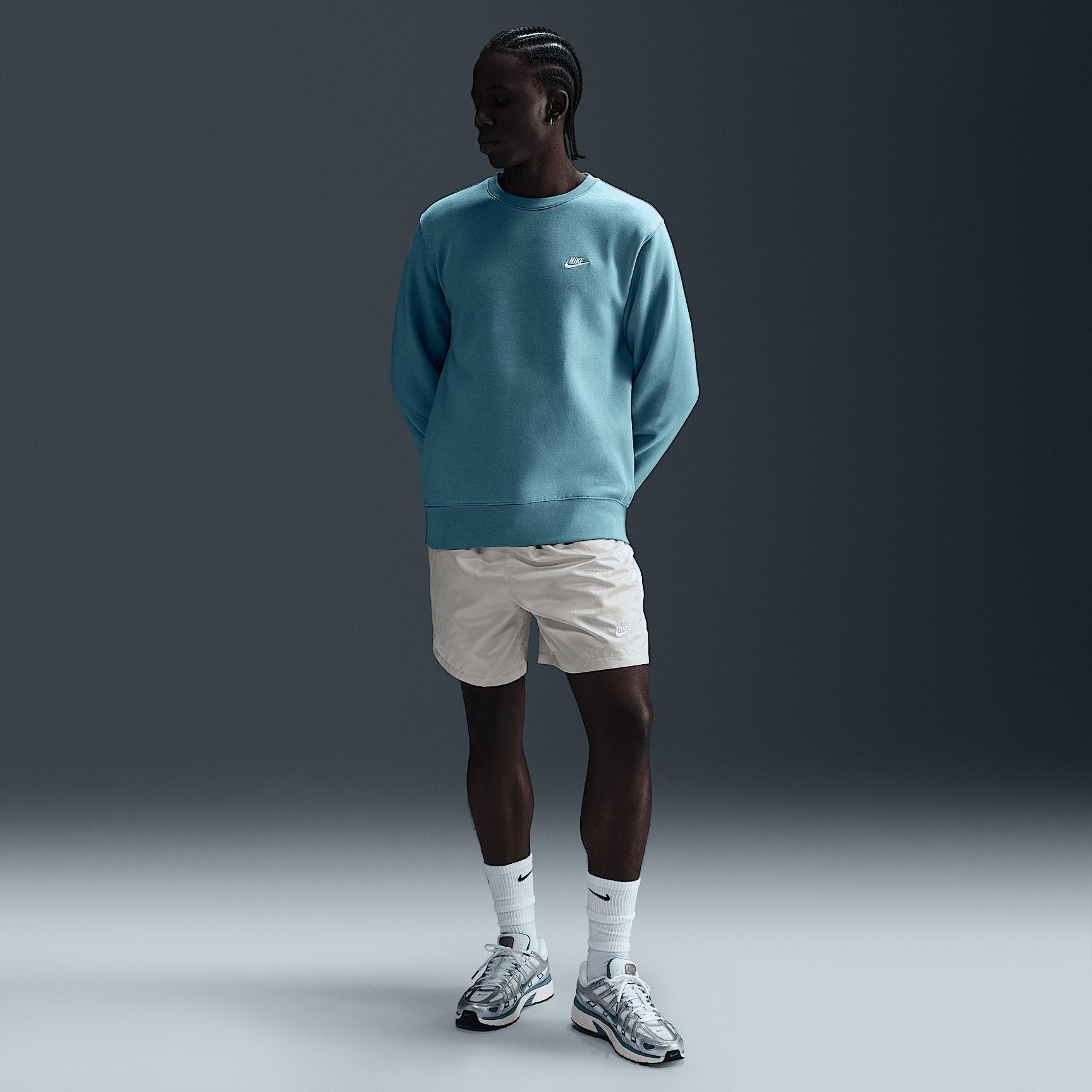 Nike Men's Club Fleece Crew Product Image