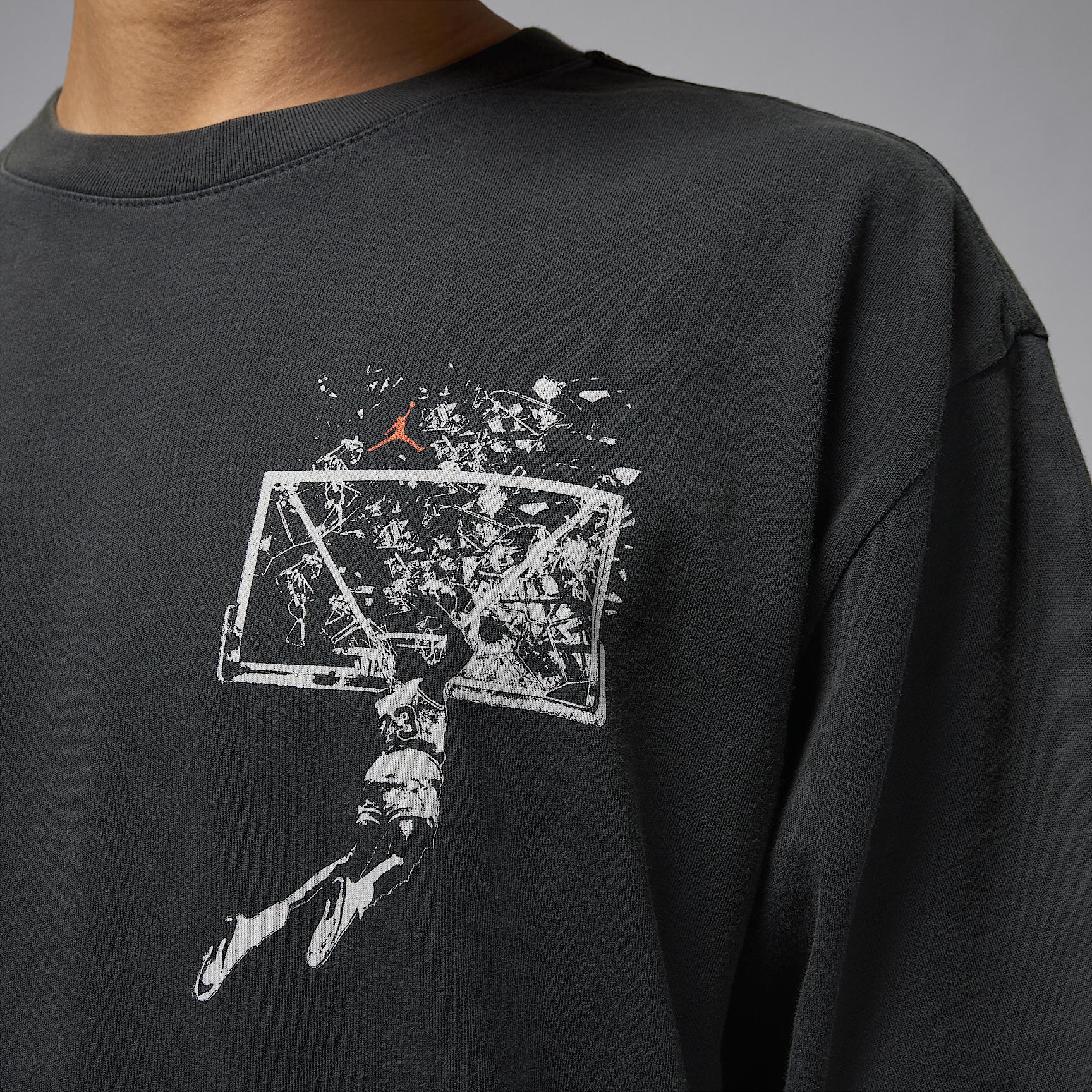 Men's Jordan Brooklyn Oversized Graphic T-Shirt Product Image