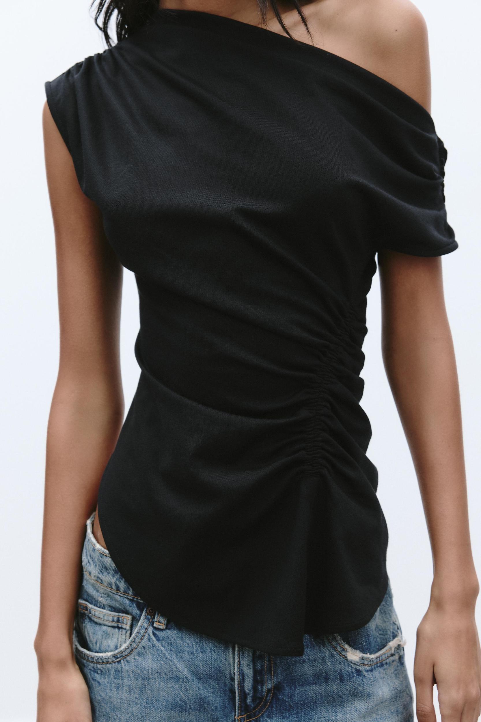 RUCHED ASYMMETRIC TOP Product Image