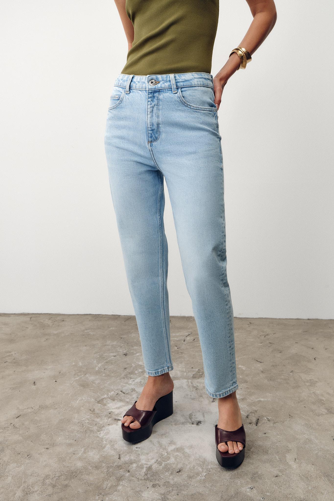 Z.01 HIGH WAIST COMFORT MOM FIT JEANS Product Image