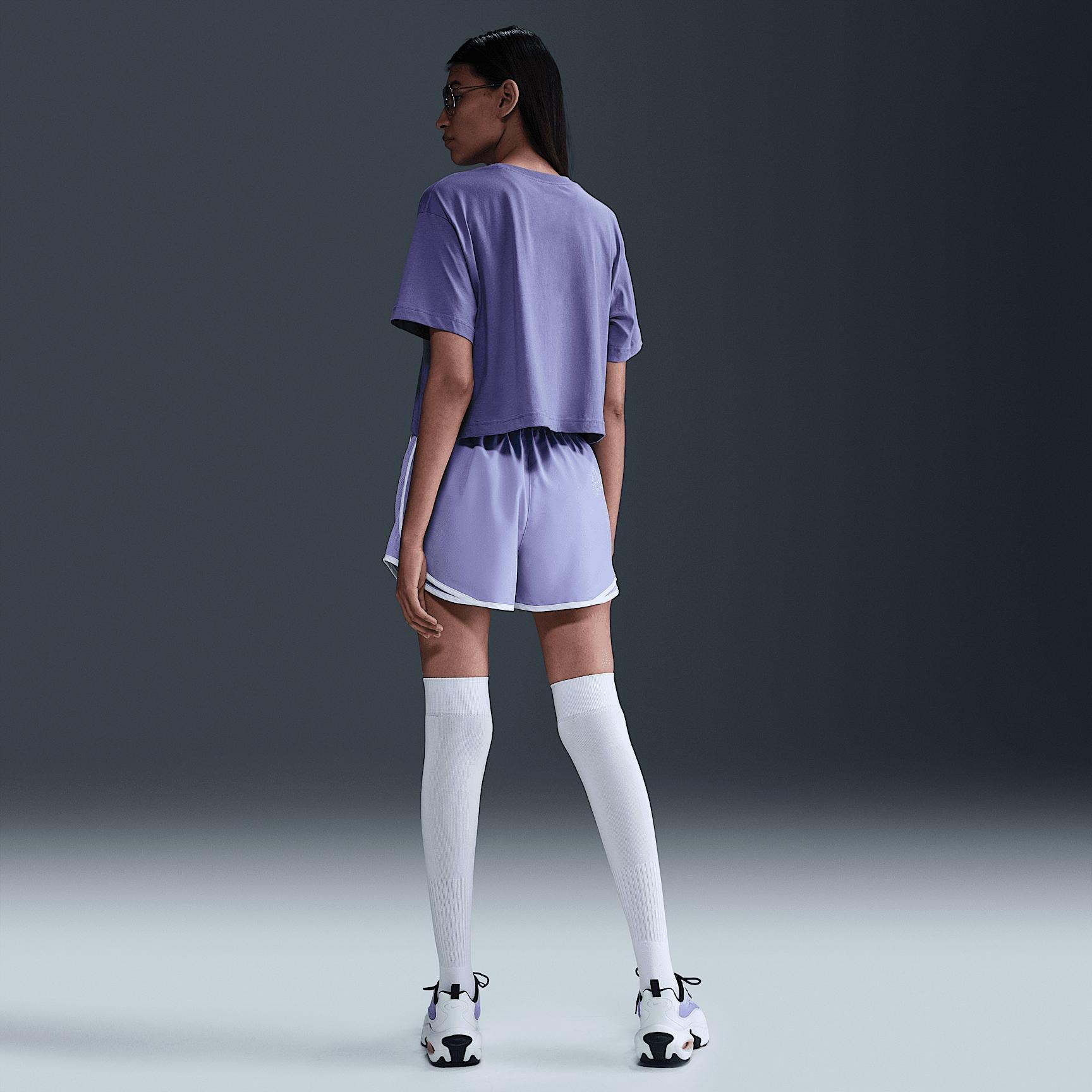 Women's Nike Sportswear Essential Cropped Logo T-Shirt Product Image