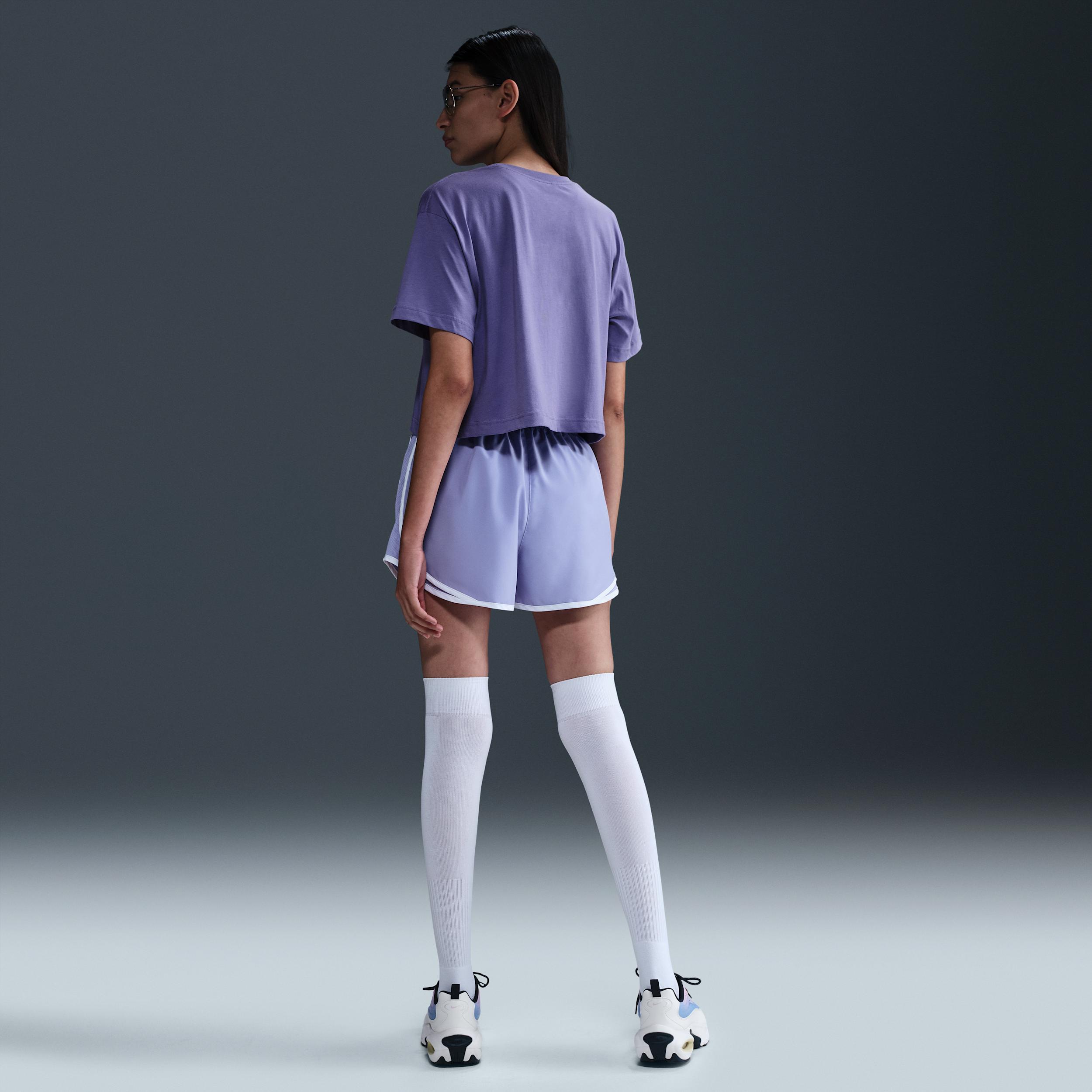 Women's Nike Sportswear Essential Cropped Logo T-Shirt Product Image