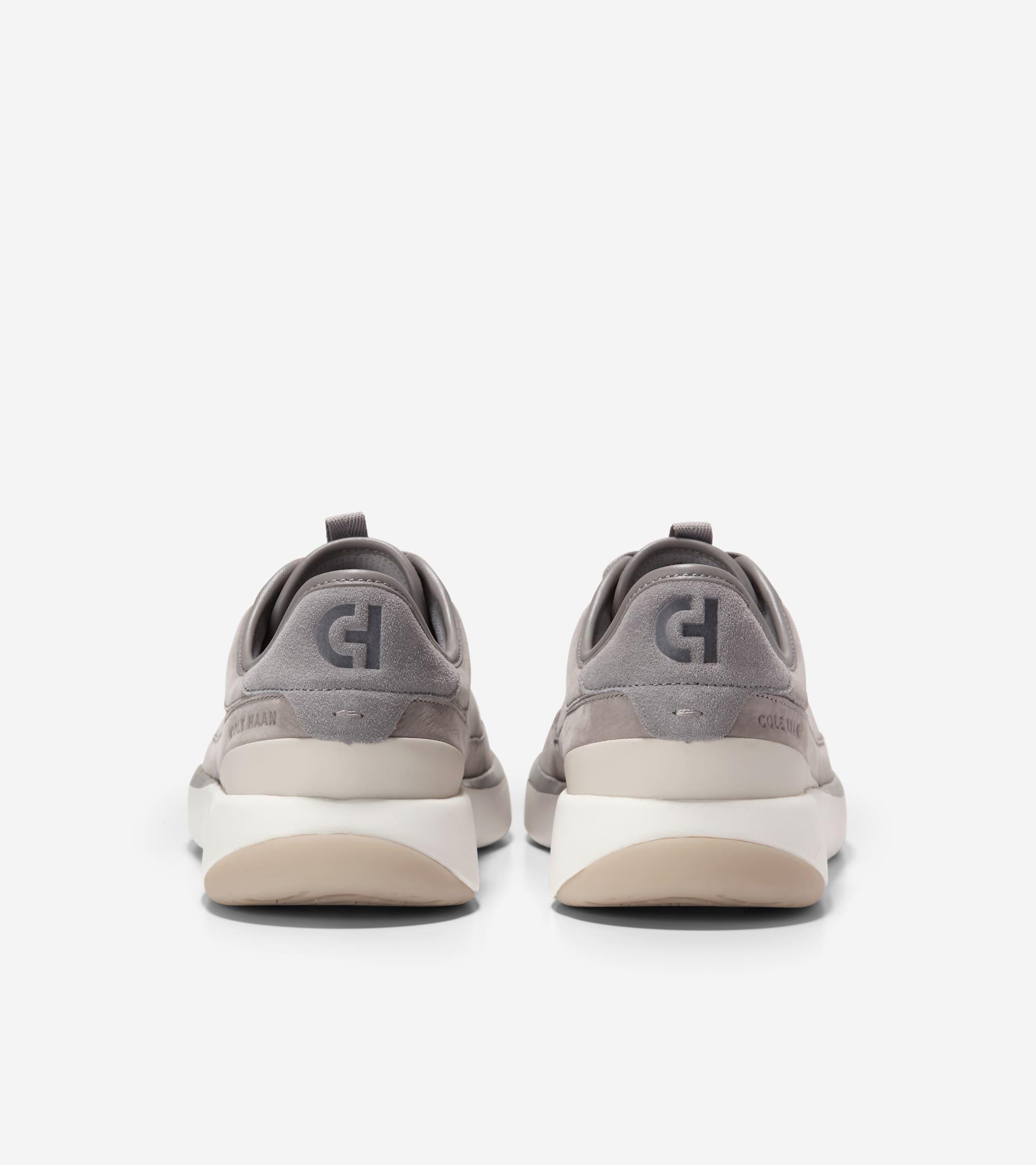 Men's Geo Shape Microfiber Dress Crew Socks Product Image