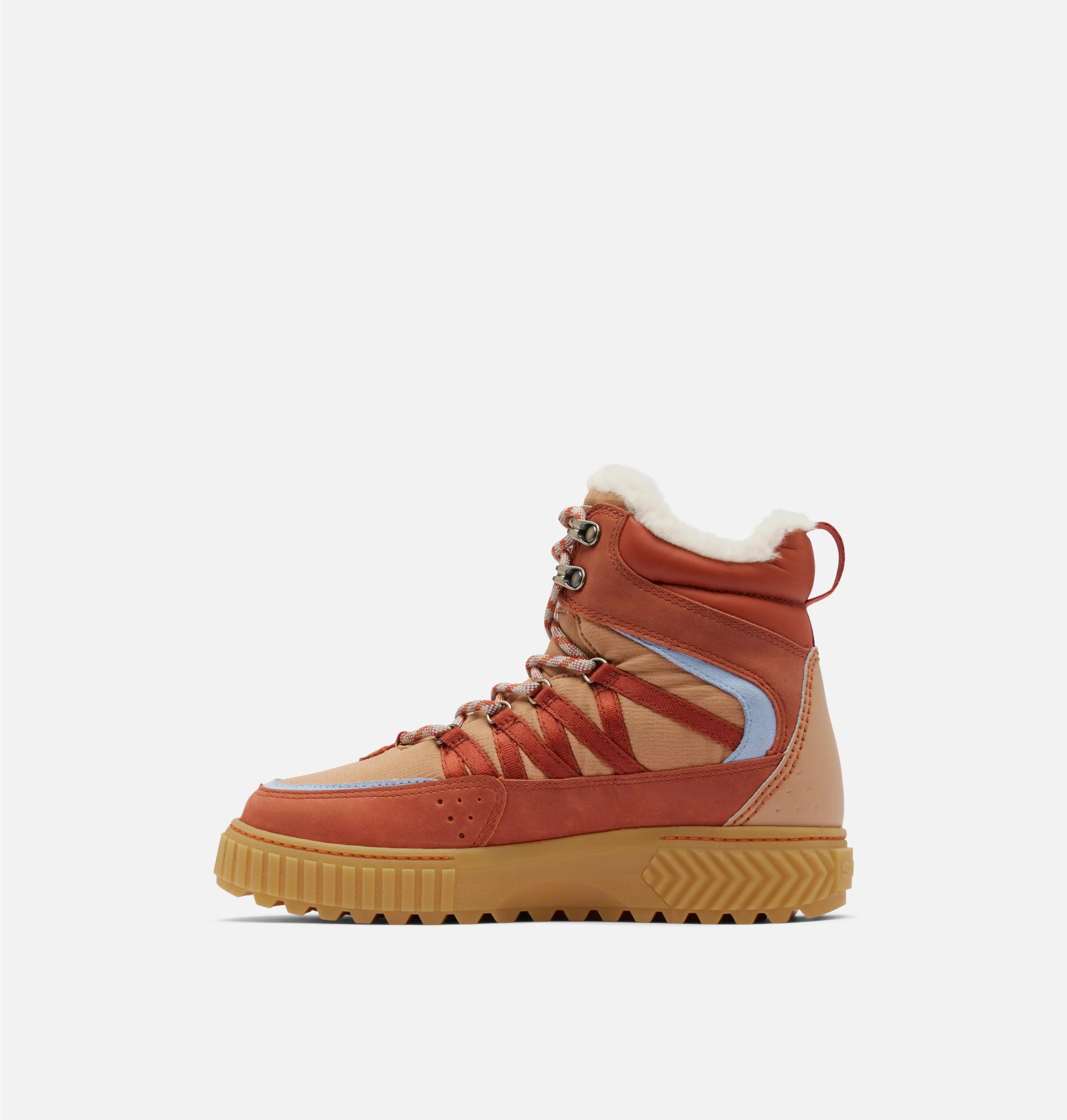 ONA AVE™ Trek Women's Waterproof Boot Product Image