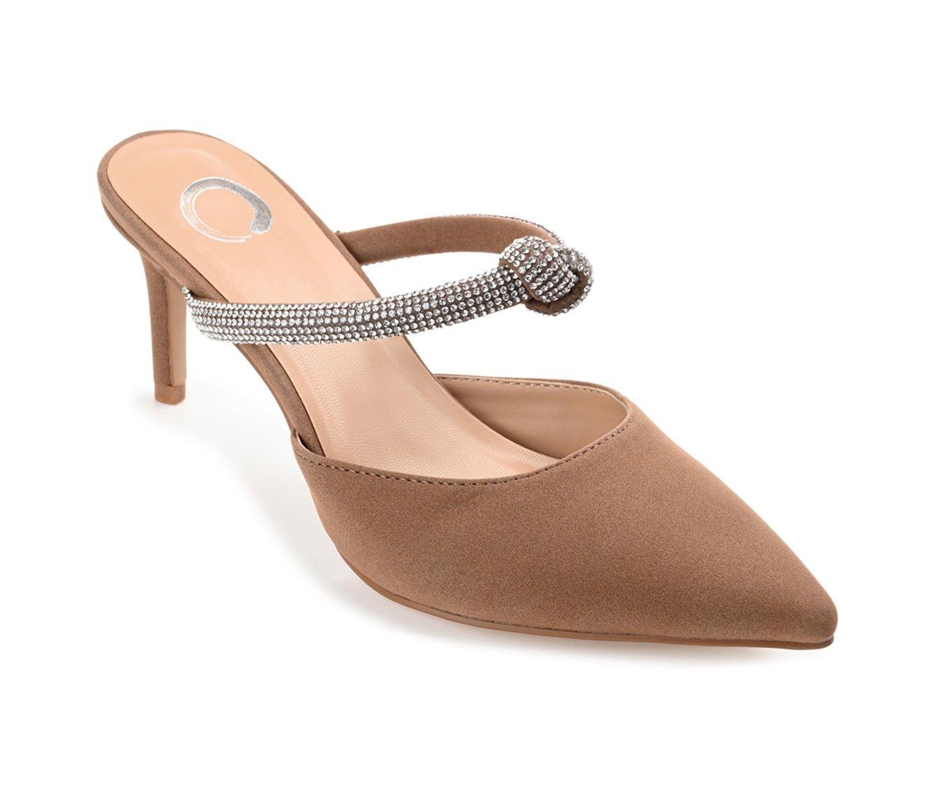 Women's Journee Collection Lunna Pumps Product Image