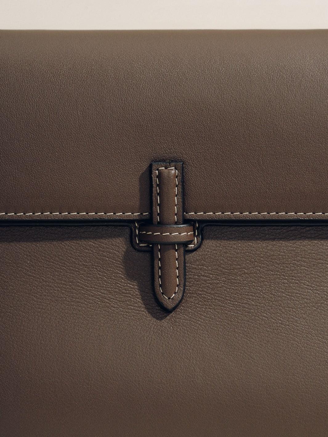 The Large Soft Clutch in Nappa Product Image