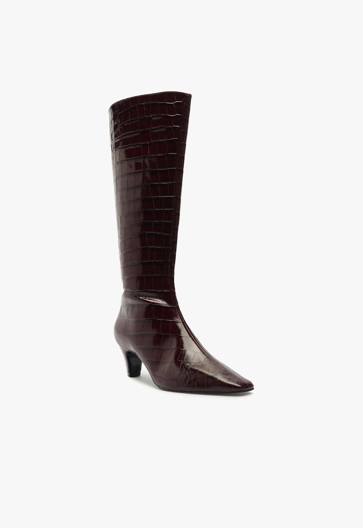 Dellia Up Boot Female Product Image