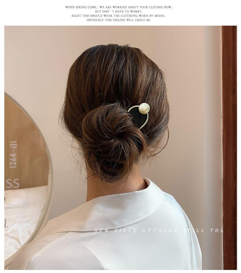 Faux Pearl Hair Stick Product Image