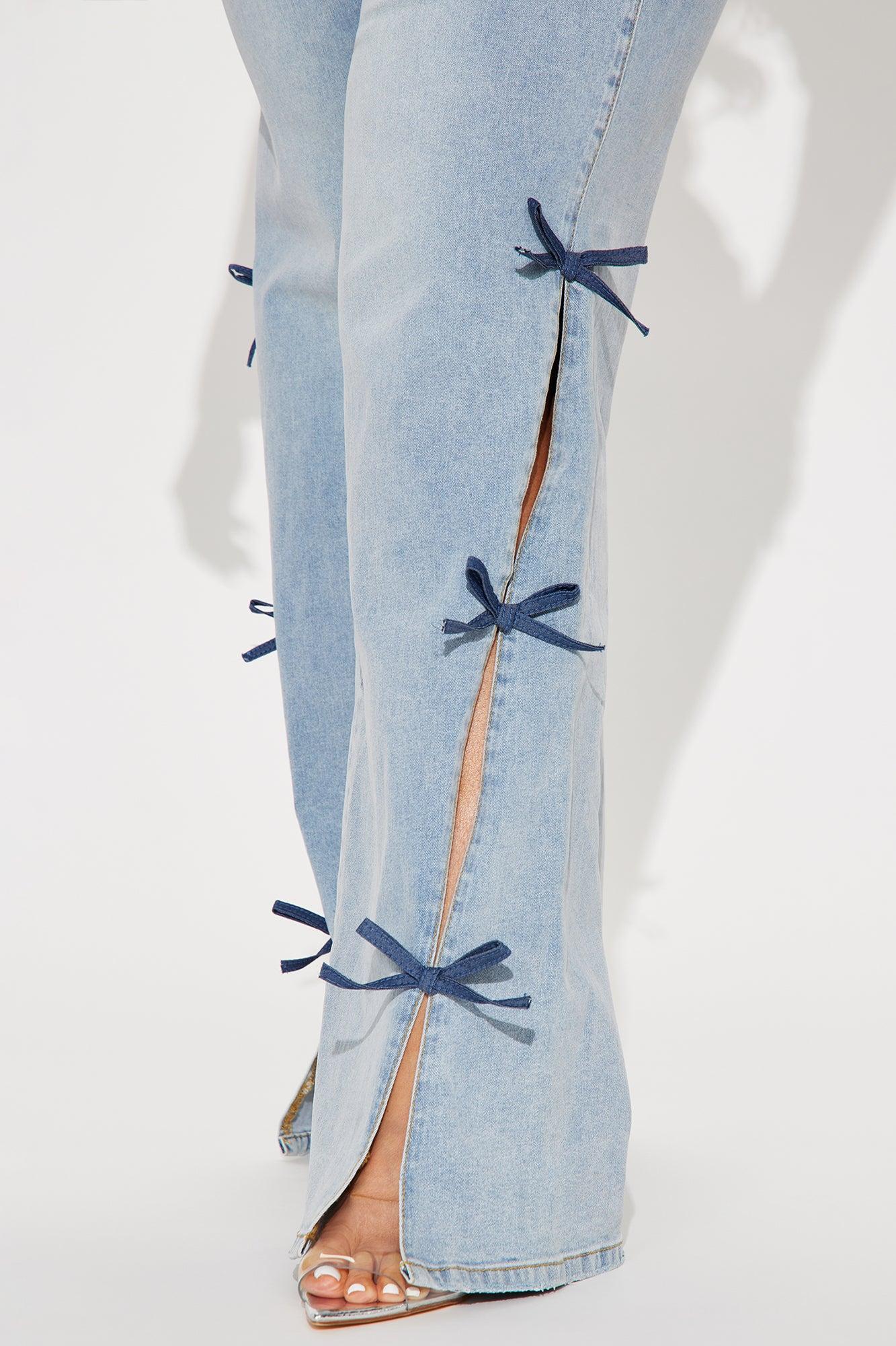 Tall Catch My Drift Stretch Bow Split Hem Jeans - Light Wash Product Image