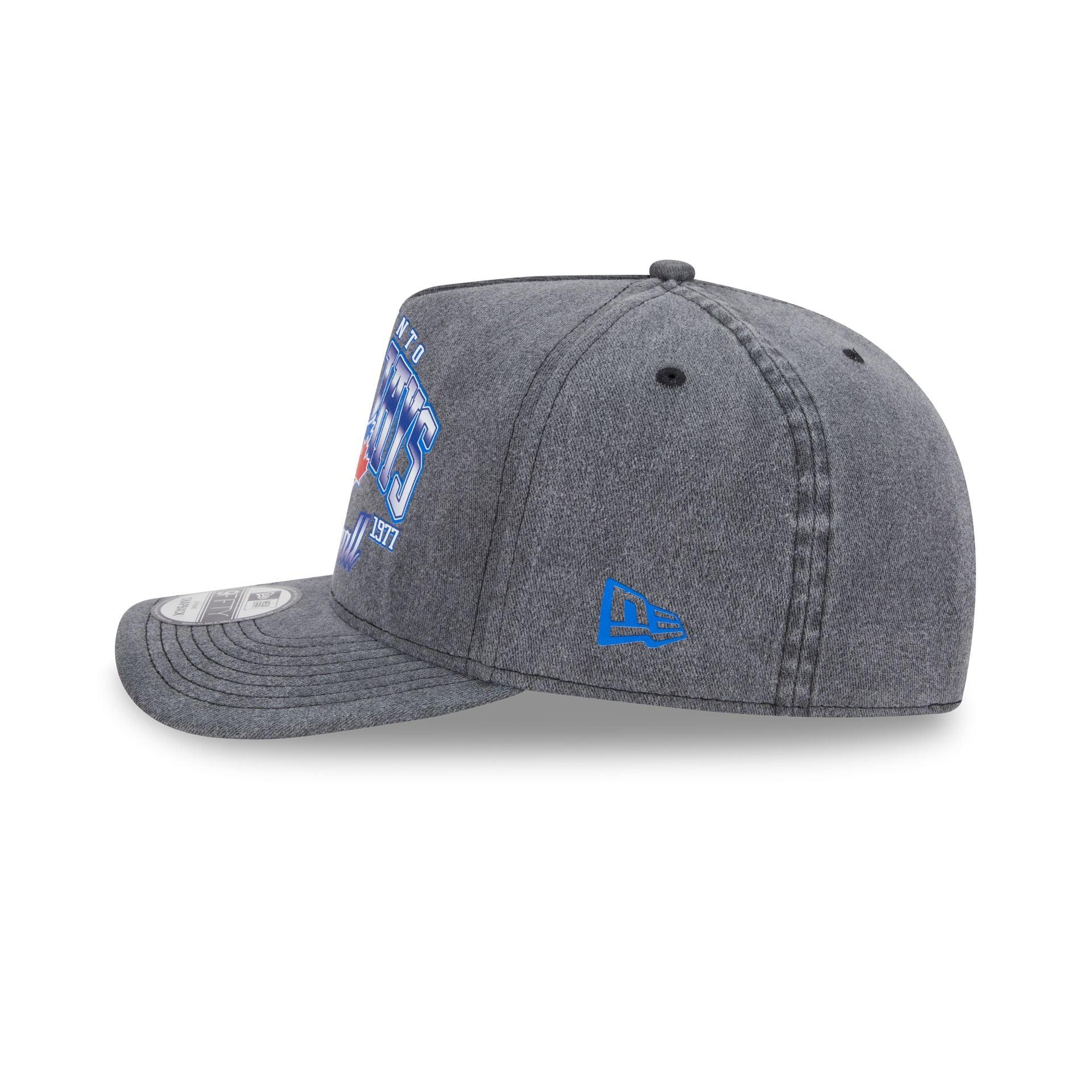 New York Islanders Blue 39THIRTY Stretch Fit Hat Male Product Image