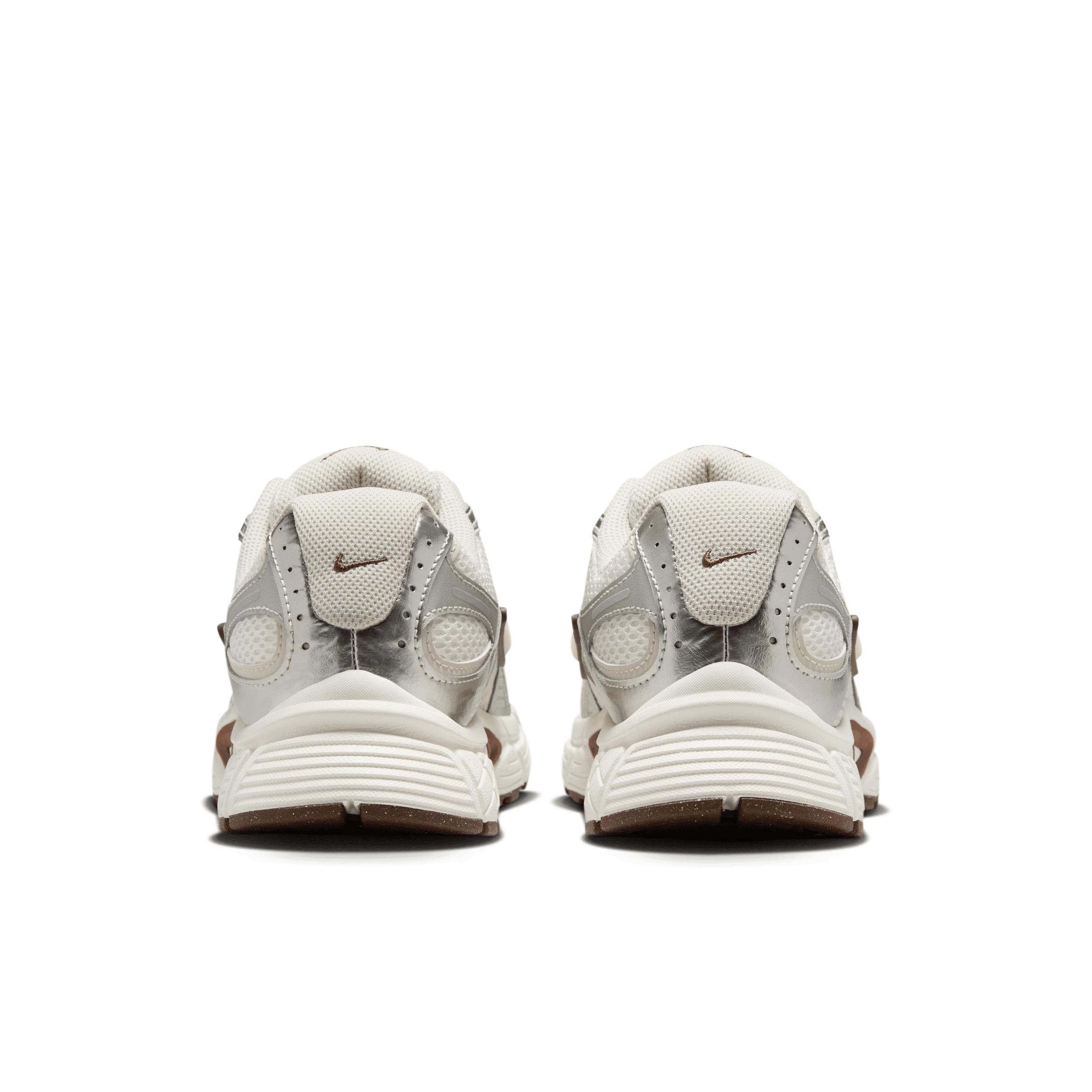 Nike Womens V5 RNR Shoes with Reflective Accents | HQ7901-102 Product Image
