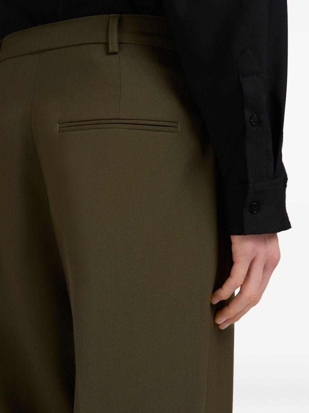 pleated trousers Product Image