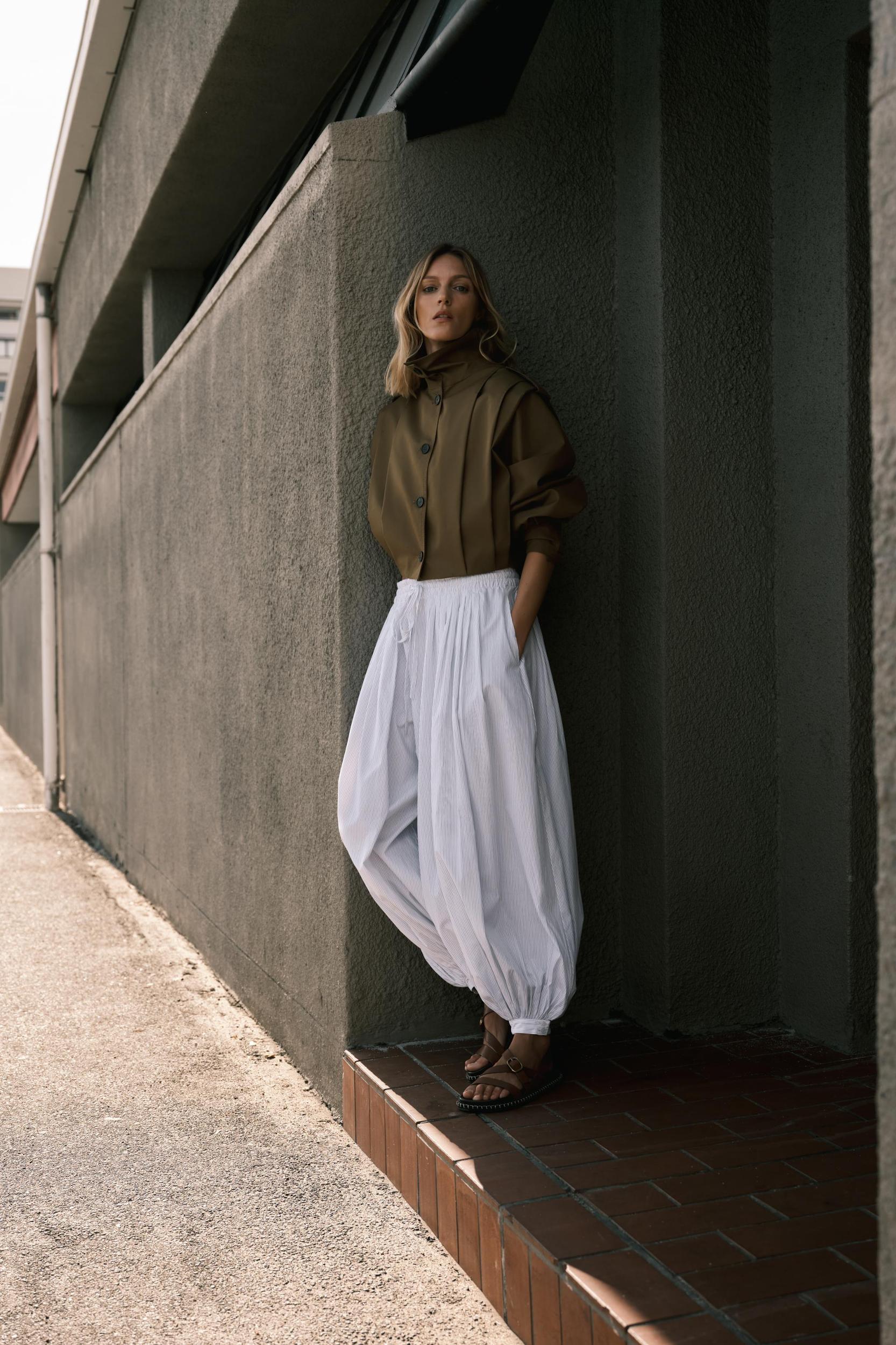 ZW COLLECTION STRIPED BALLOON PANTS Product Image