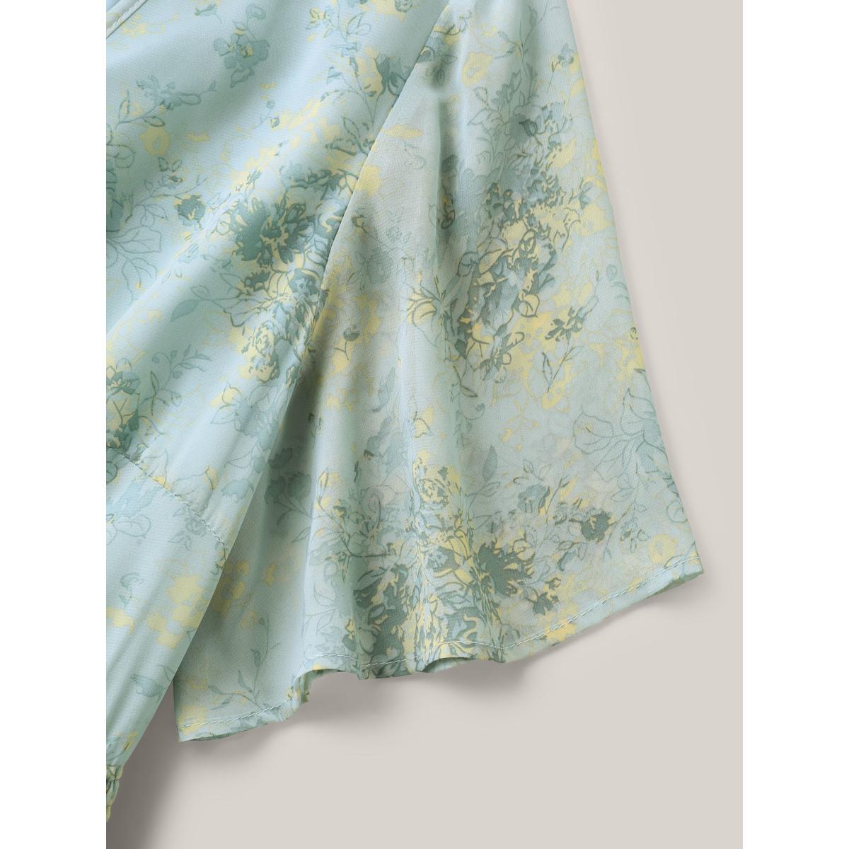 Plus Size Breezy Floral Shirred Pockets Maxi Dress Mint Women V-neck Short sleeve Curvy BloomChic 26/4X Product Image