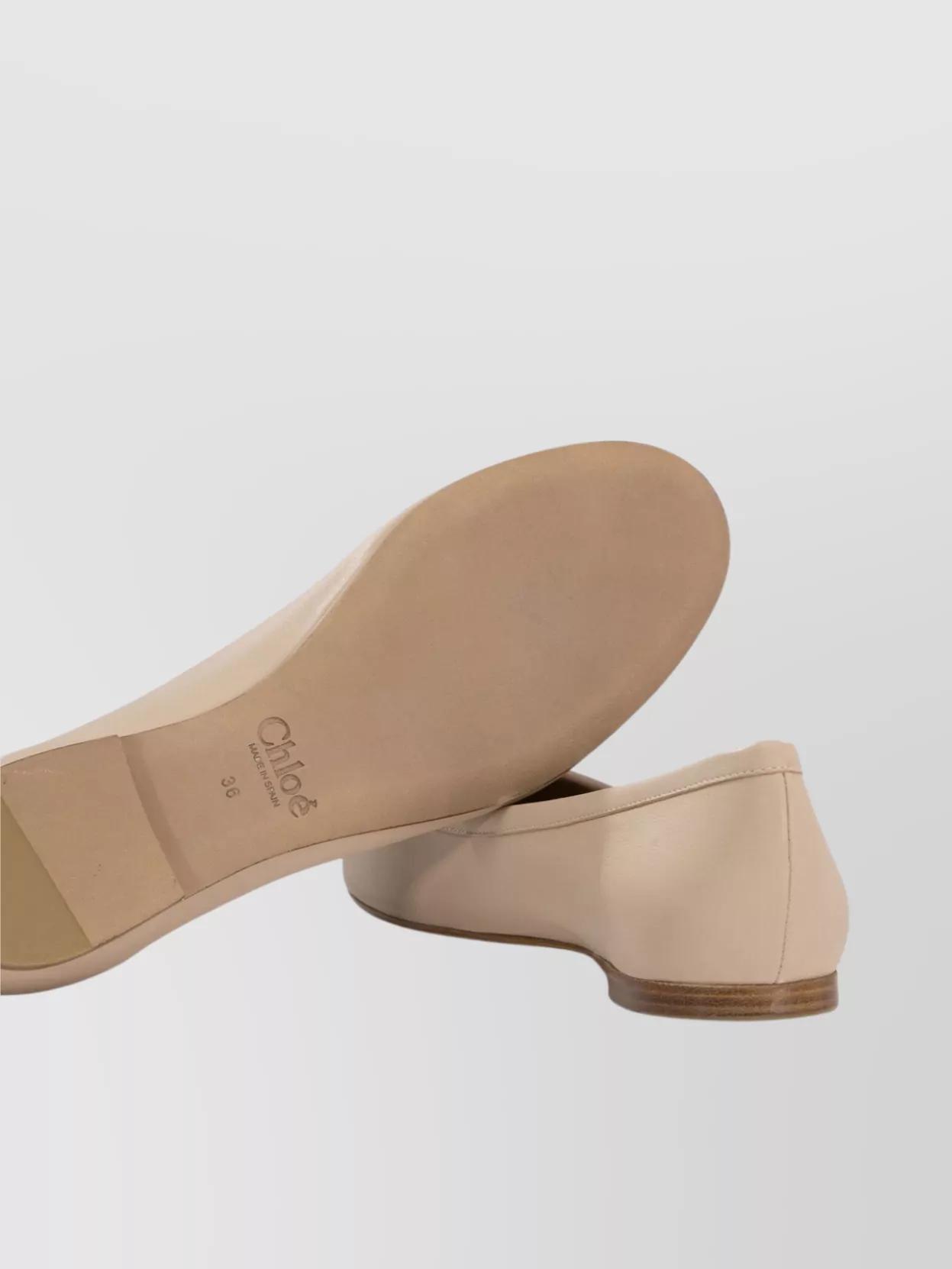 CHLOÉ Woman Ballet Flats Sand Size 9 Leather In Beige Product Image