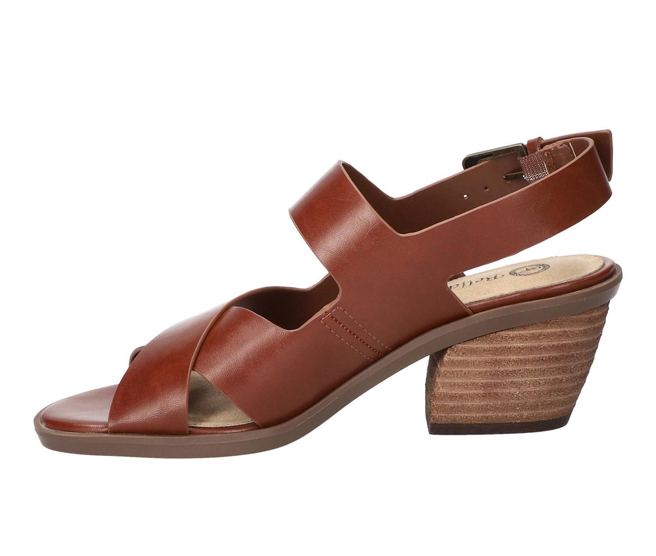 Women's Bella Vita Cameron Heeled Sandals Product Image