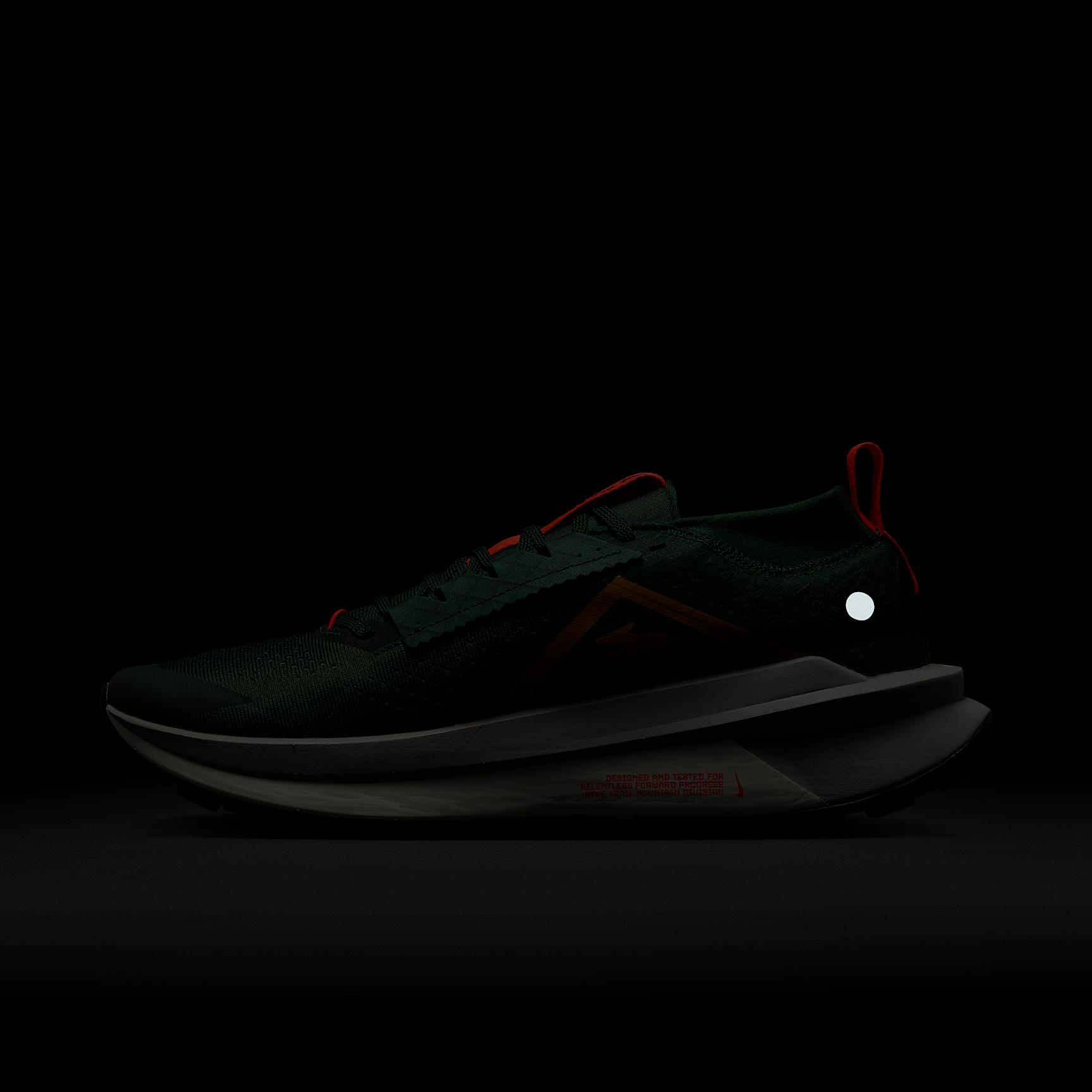 Nike Mens Zegama 2 Trail Running Shoes | FD5190-302 Product Image