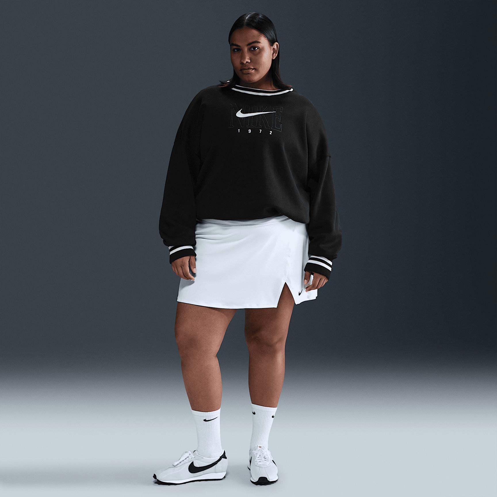 Women's Nike Sportswear Phoenix Fleece Oversized Graphic Crew-Neck Sweatshirt (Plus Size) Product Image