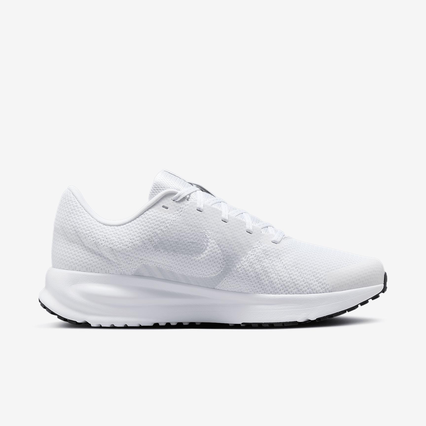 Nike Men's Run Defy Road Running Shoes Product Image
