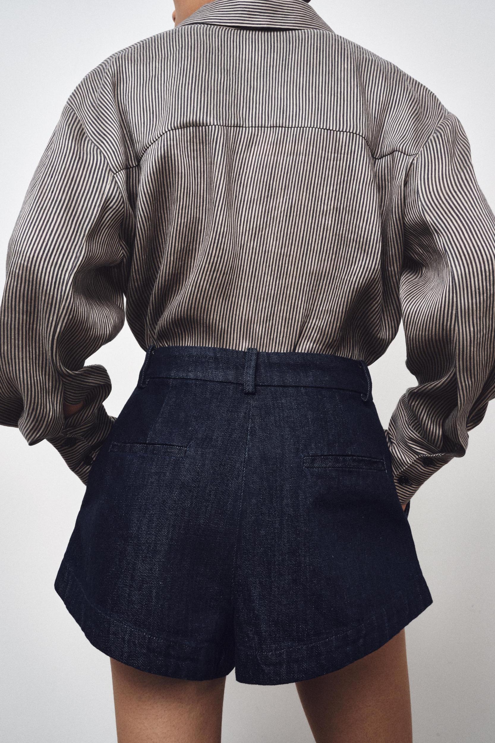 ZW COLLECTION DENIM SHORTS Product Image