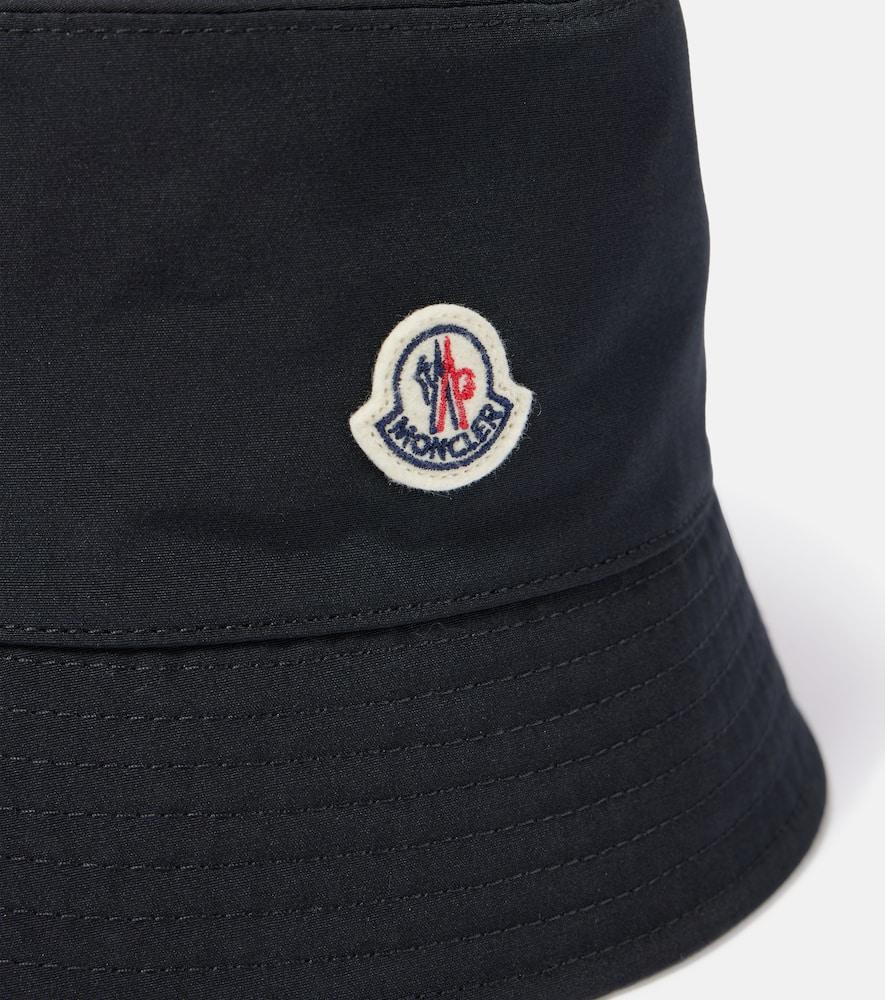 MONCLER Logo Patch Bucket Hat In Black Product Image