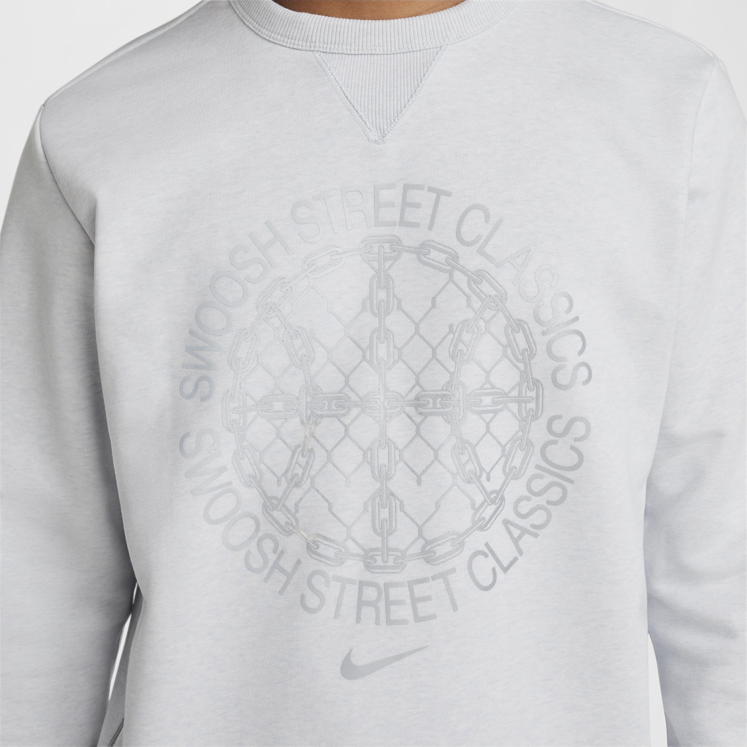 Nike Men's Standard Issue Dri-FIT Basketball Crew-Neck Sweatshirt Product Image