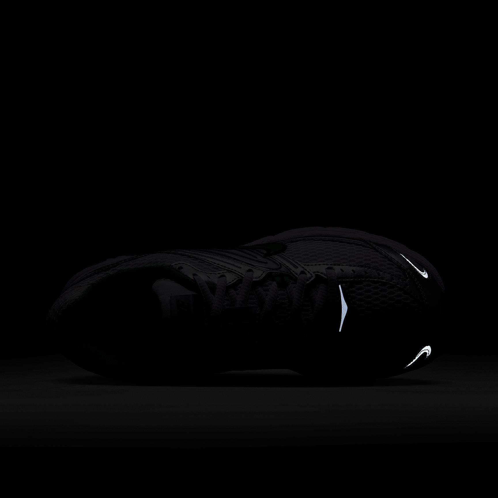 Nike Women's Air Max Moto 2K Shoes Product Image