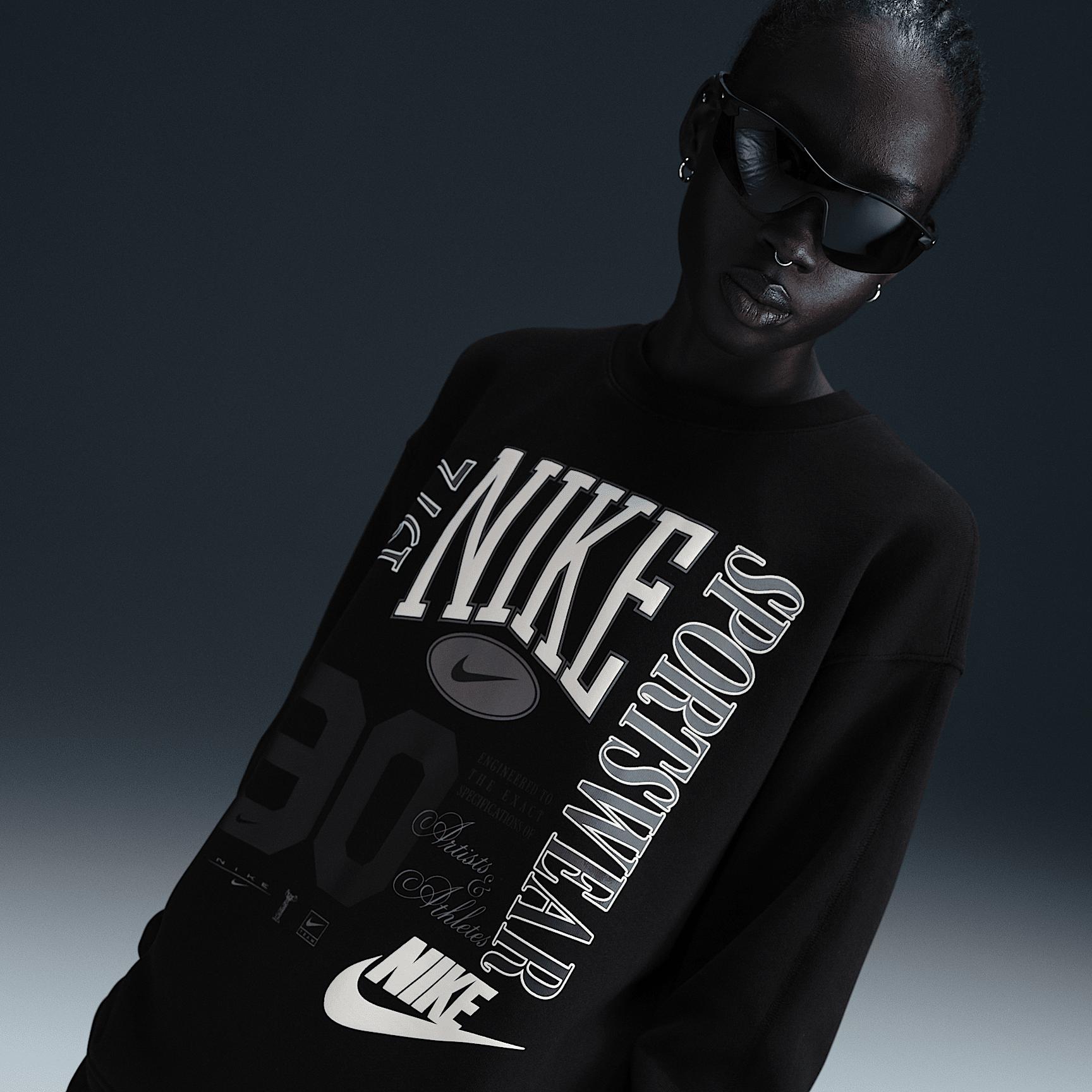 Nike Sportswear Women's Oversized Crew-Neck French Terry Sweatshirt Product Image